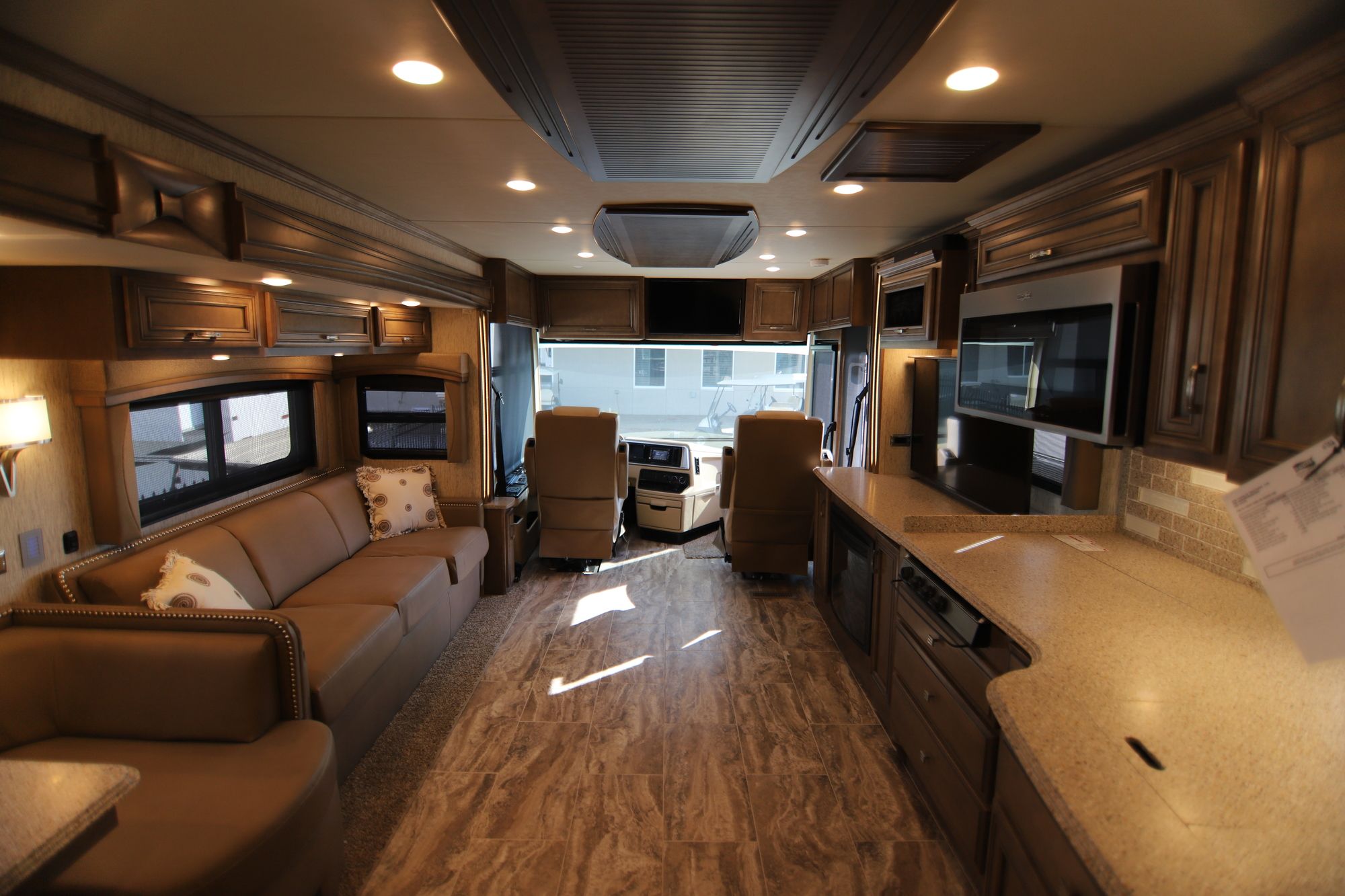 New 2019 Newmar Ventana Le 3709 Class A  For Sale