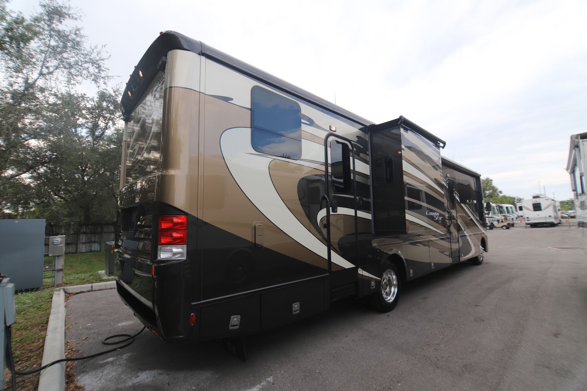 New 2019 Newmar Canyon Star 3927 Class A  For Sale