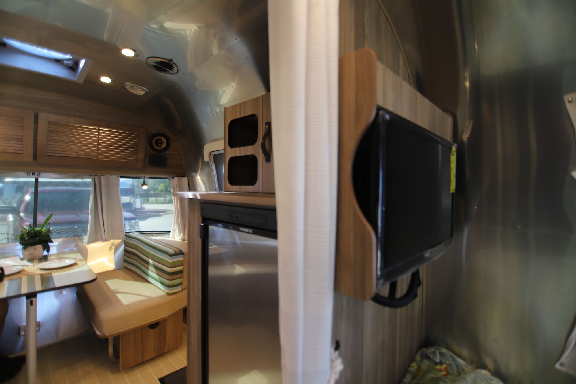 New 2019 Airstream Tommy Bahama 19CB Travel Trailer  For Sale