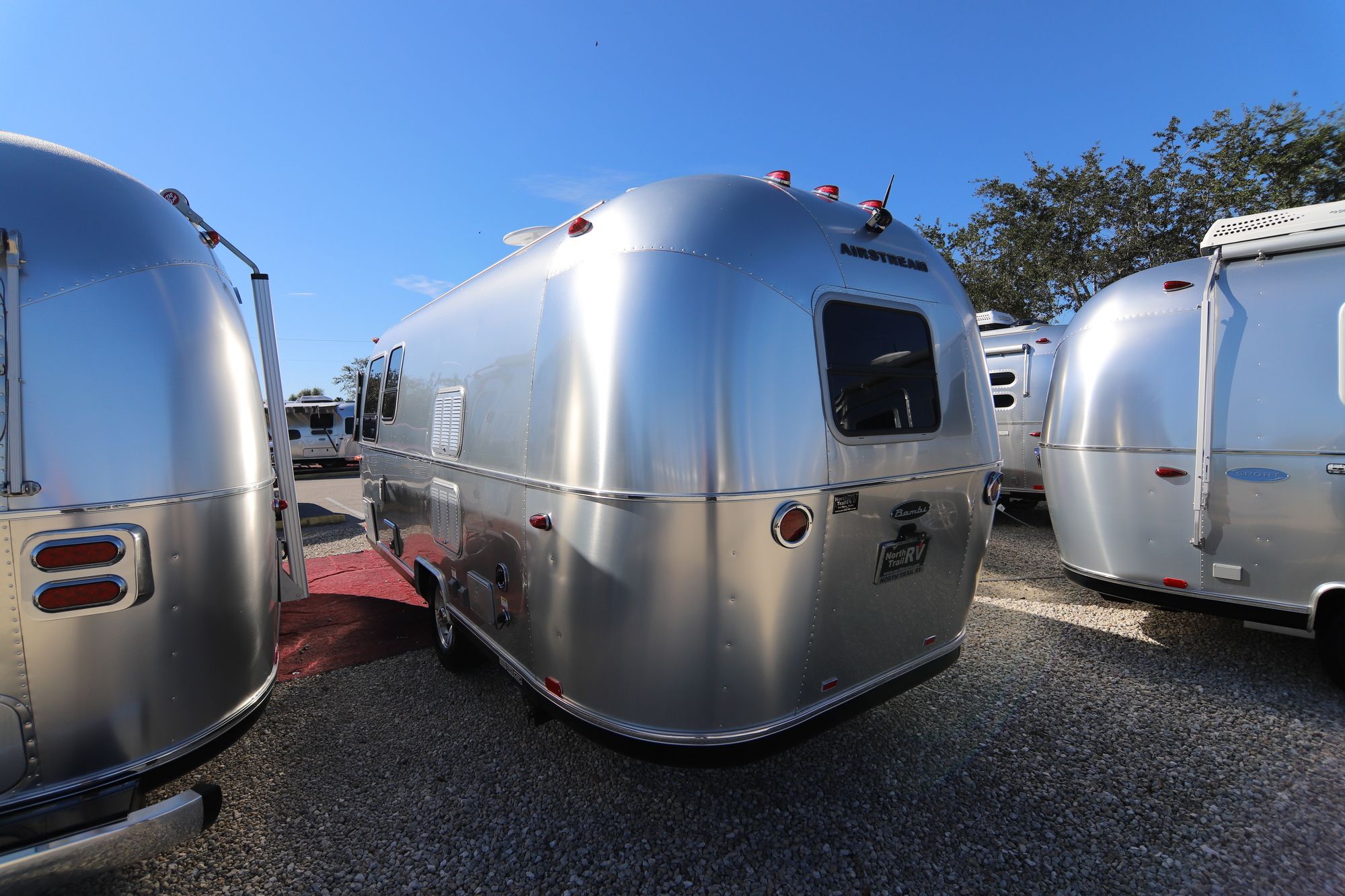 New 2019 Airstream Sport 22FB Travel Trailer  For Sale