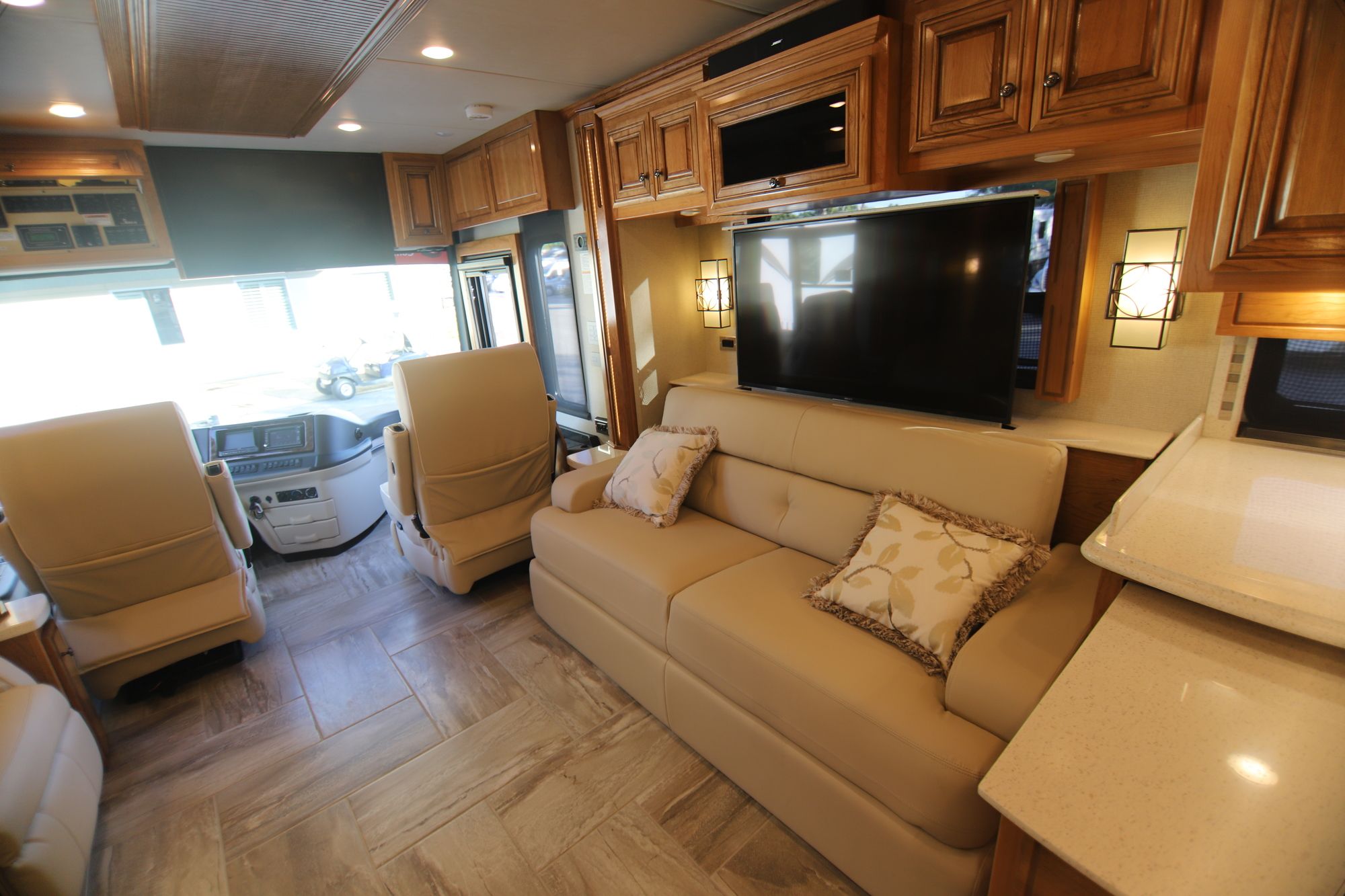 New 2019 Newmar Dutch Star 4369 Class A  For Sale