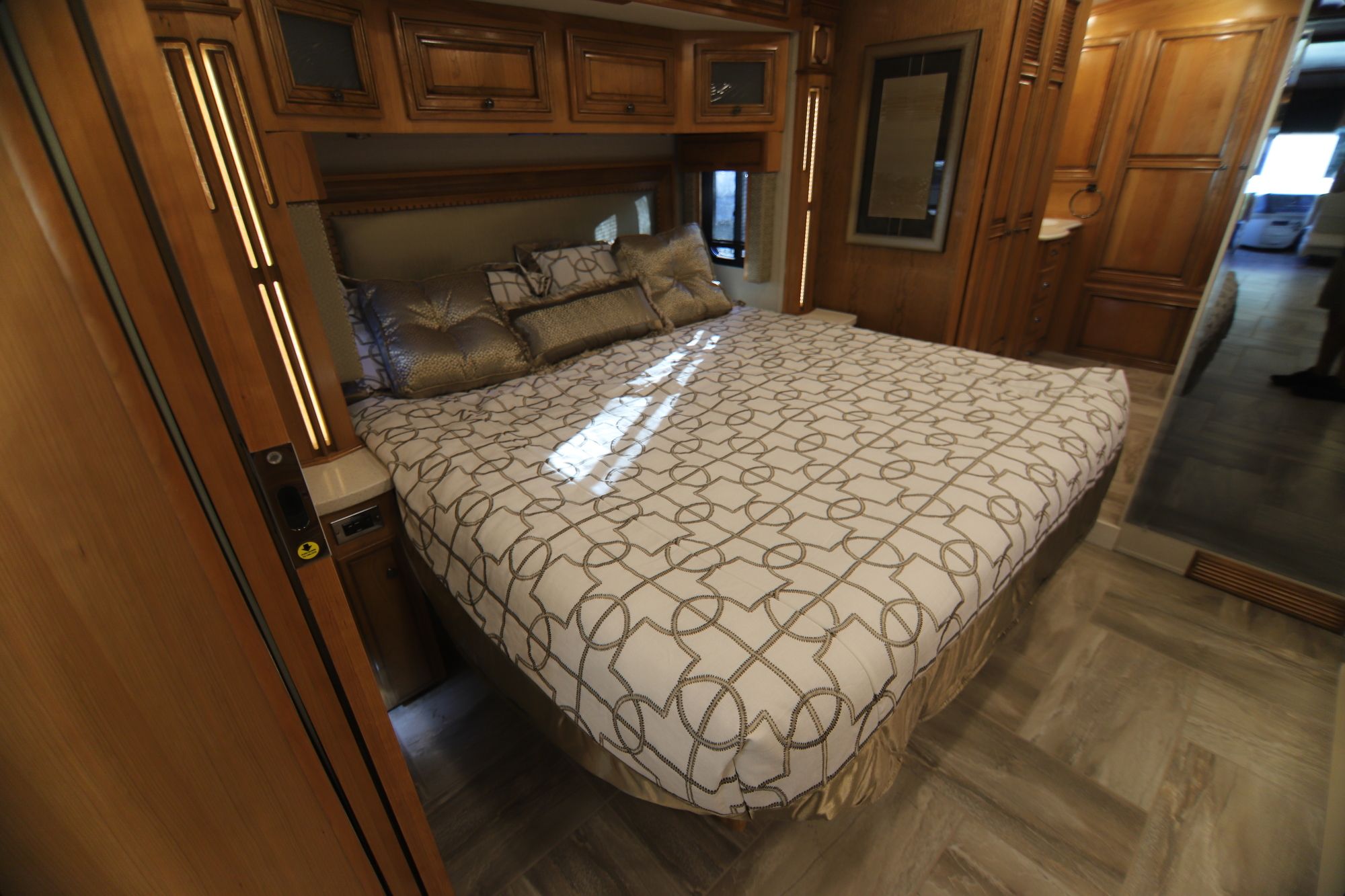 New 2019 Newmar Dutch Star 4369 Class A  For Sale