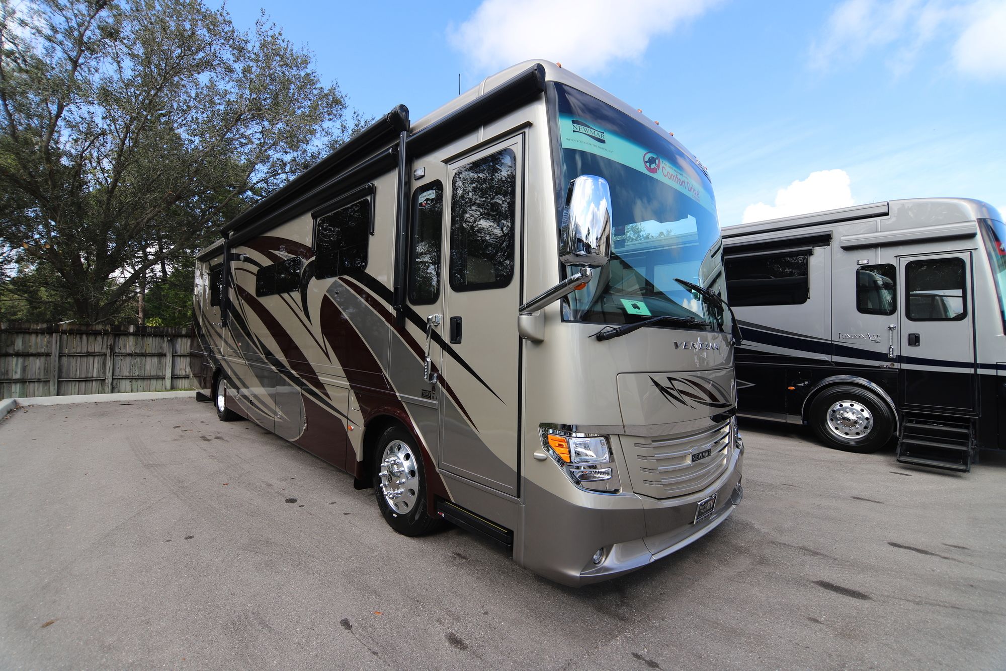 New 2019 Newmar Ventana 3717 Class A  For Sale