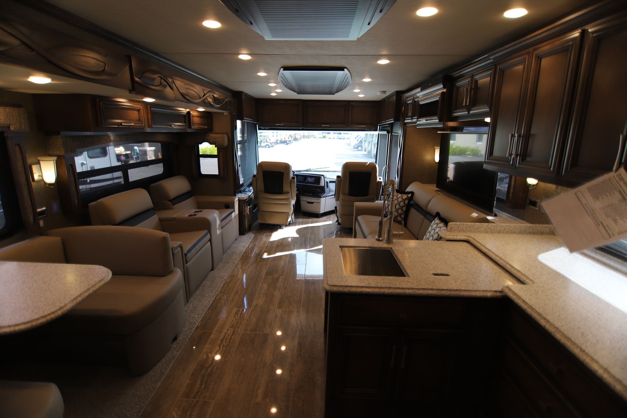 New 2019 Newmar Ventana 3717 Class A  For Sale