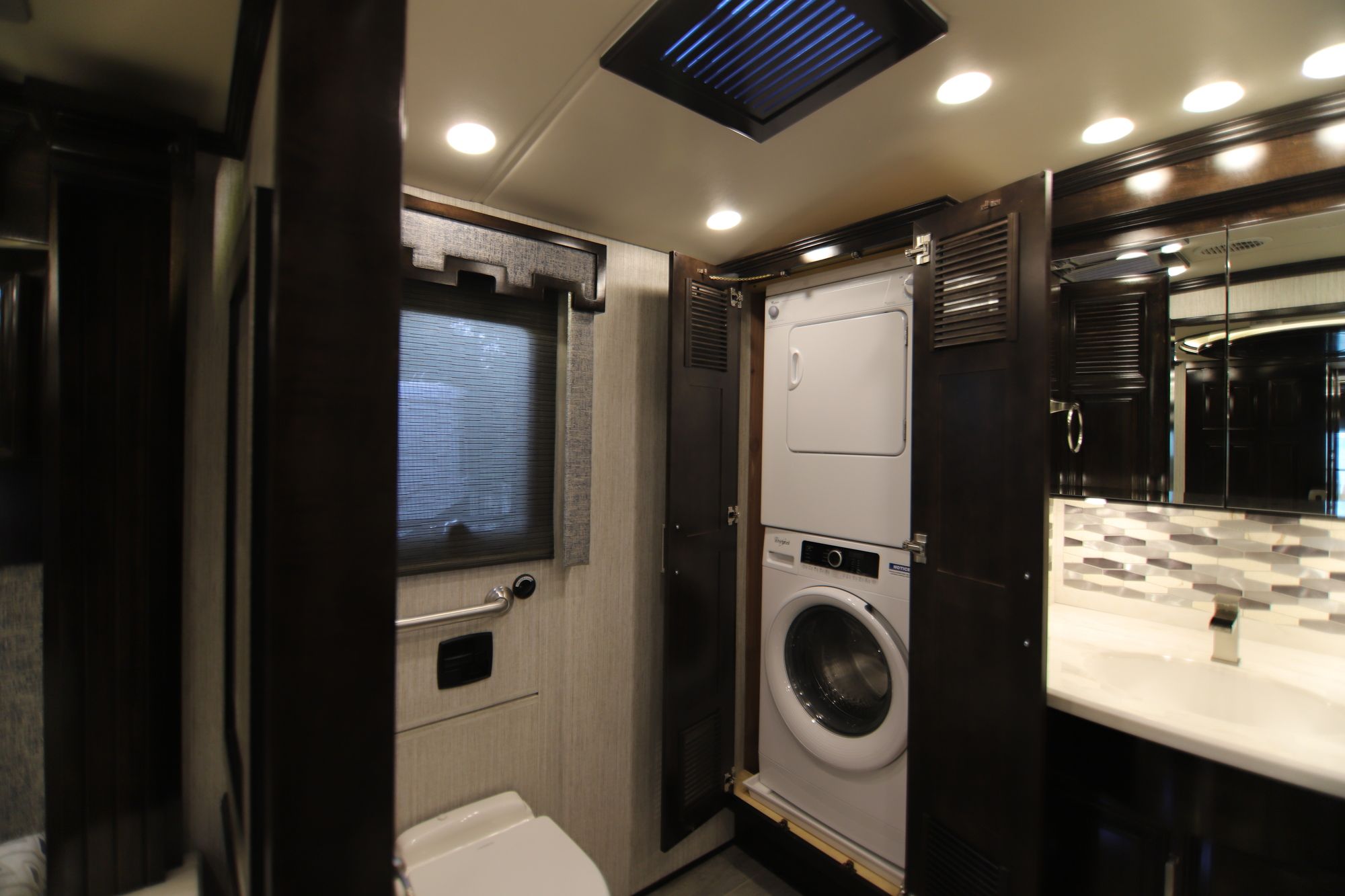 New 2019 Newmar London Aire 4535 Class A  For Sale