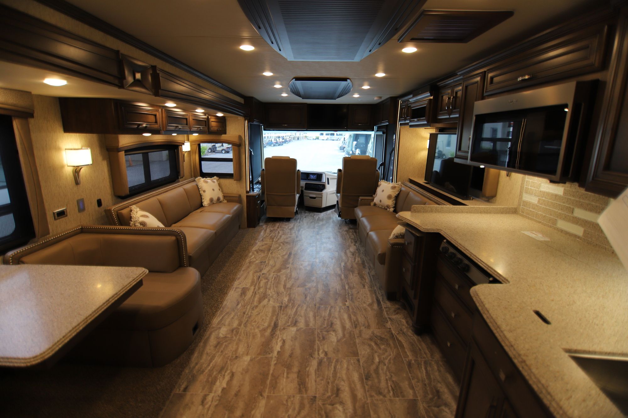 New 2019 Newmar Ventana Le 4037 Class A  For Sale