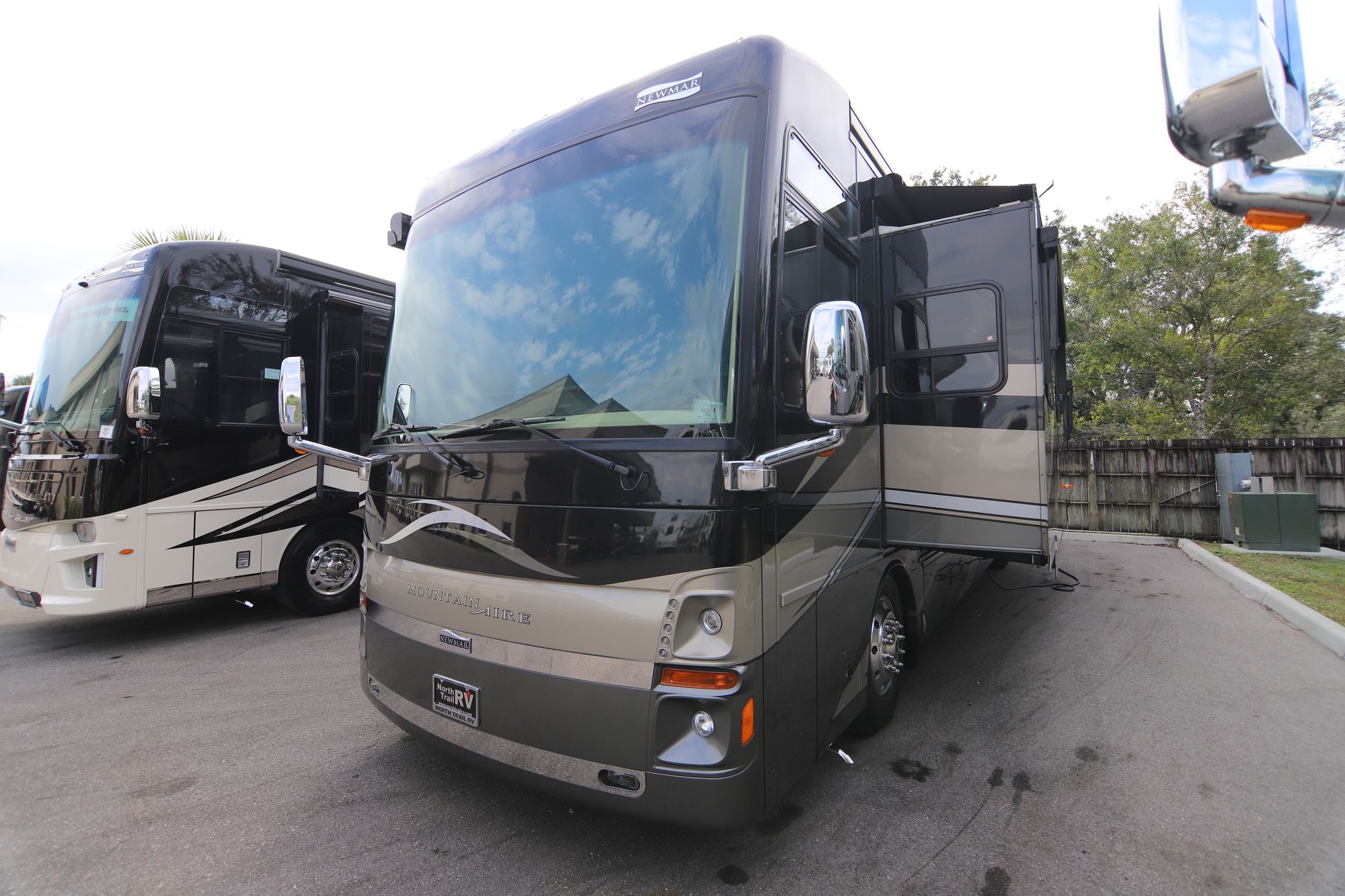 Used 2012 Newmar Mountain Aire 4344 Class A  For Sale