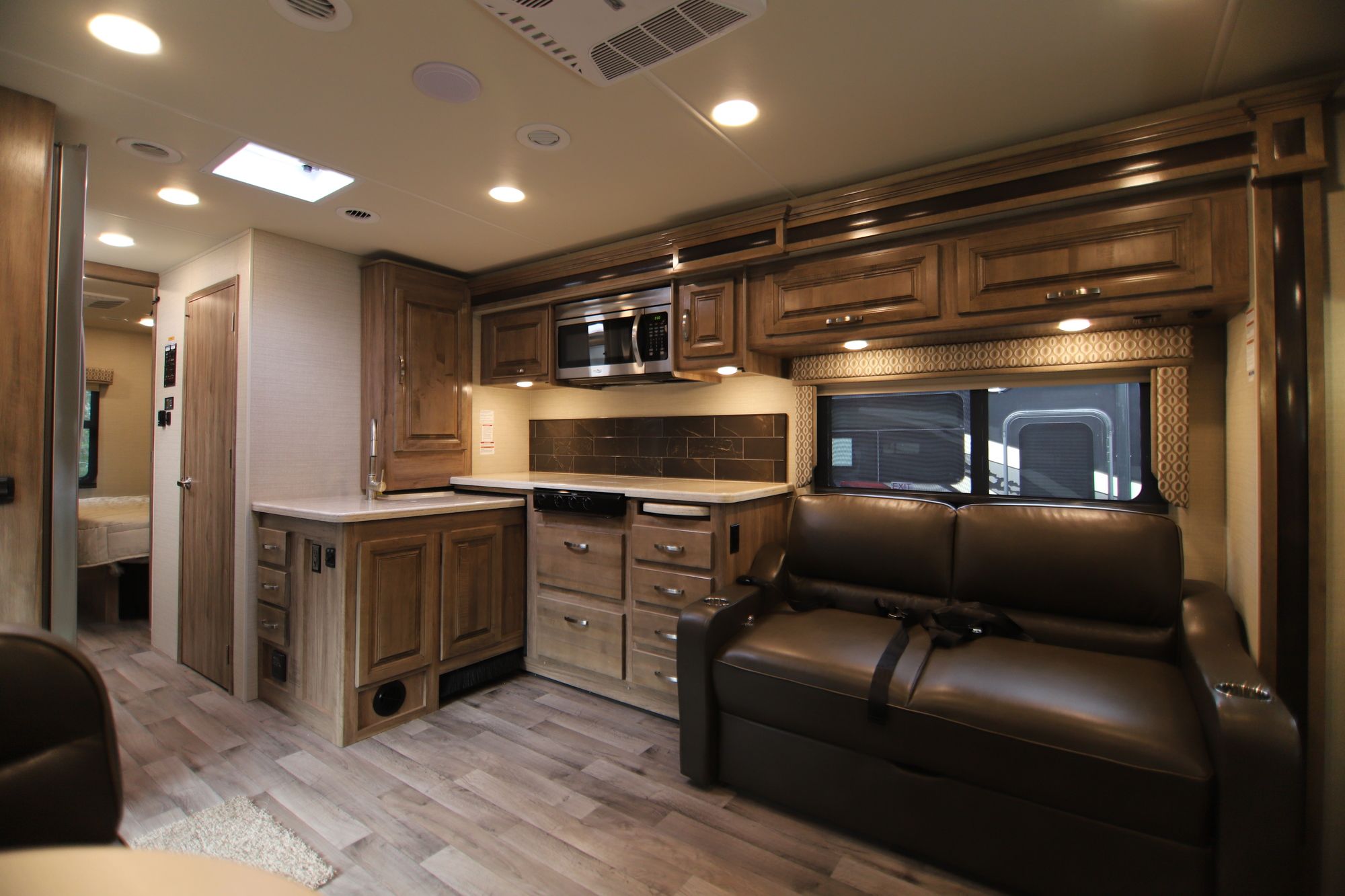 New 2019 Jayco Precept 31UL Class A  For Sale