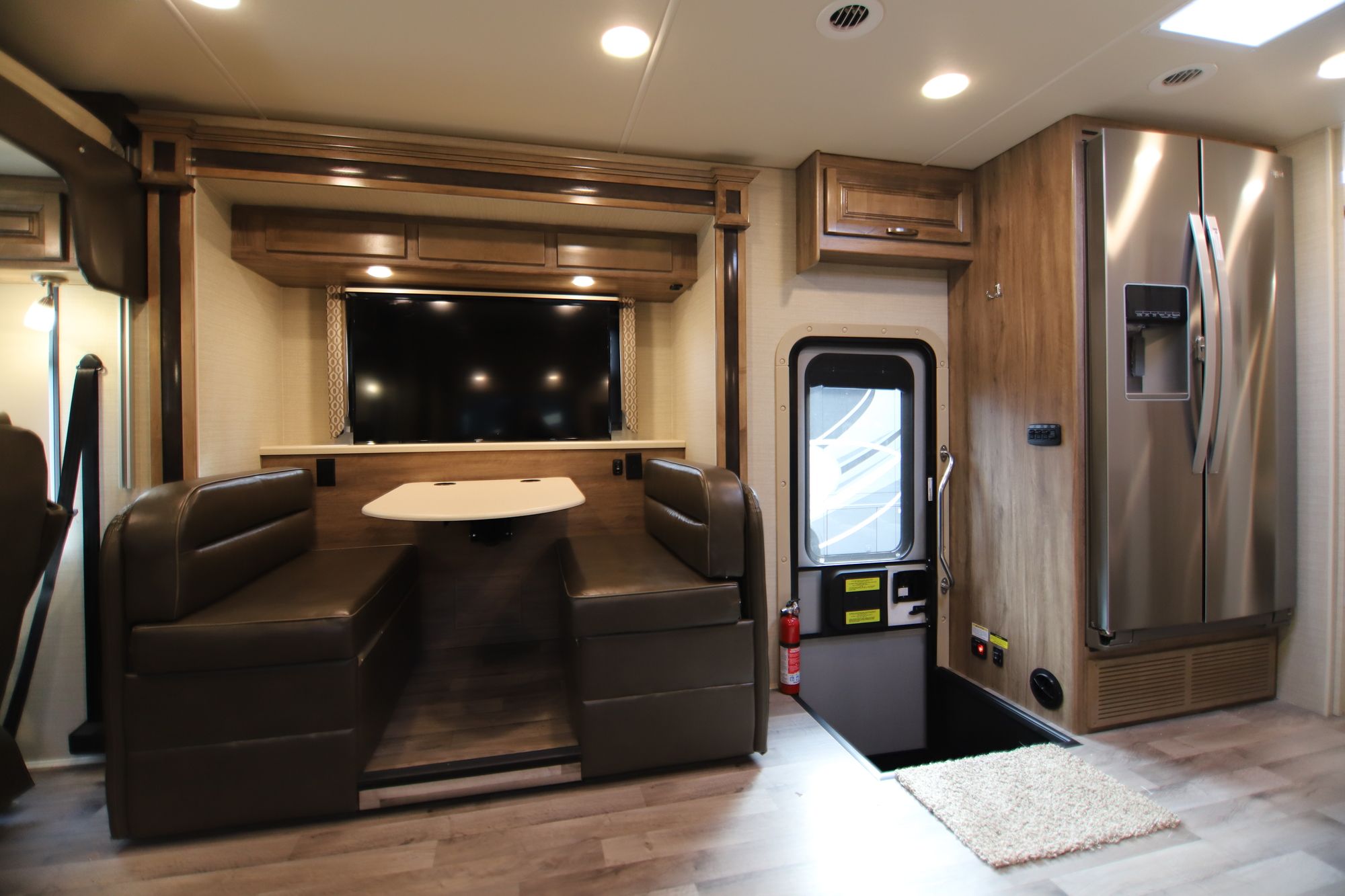 New 2019 Jayco Precept 31UL Class A  For Sale