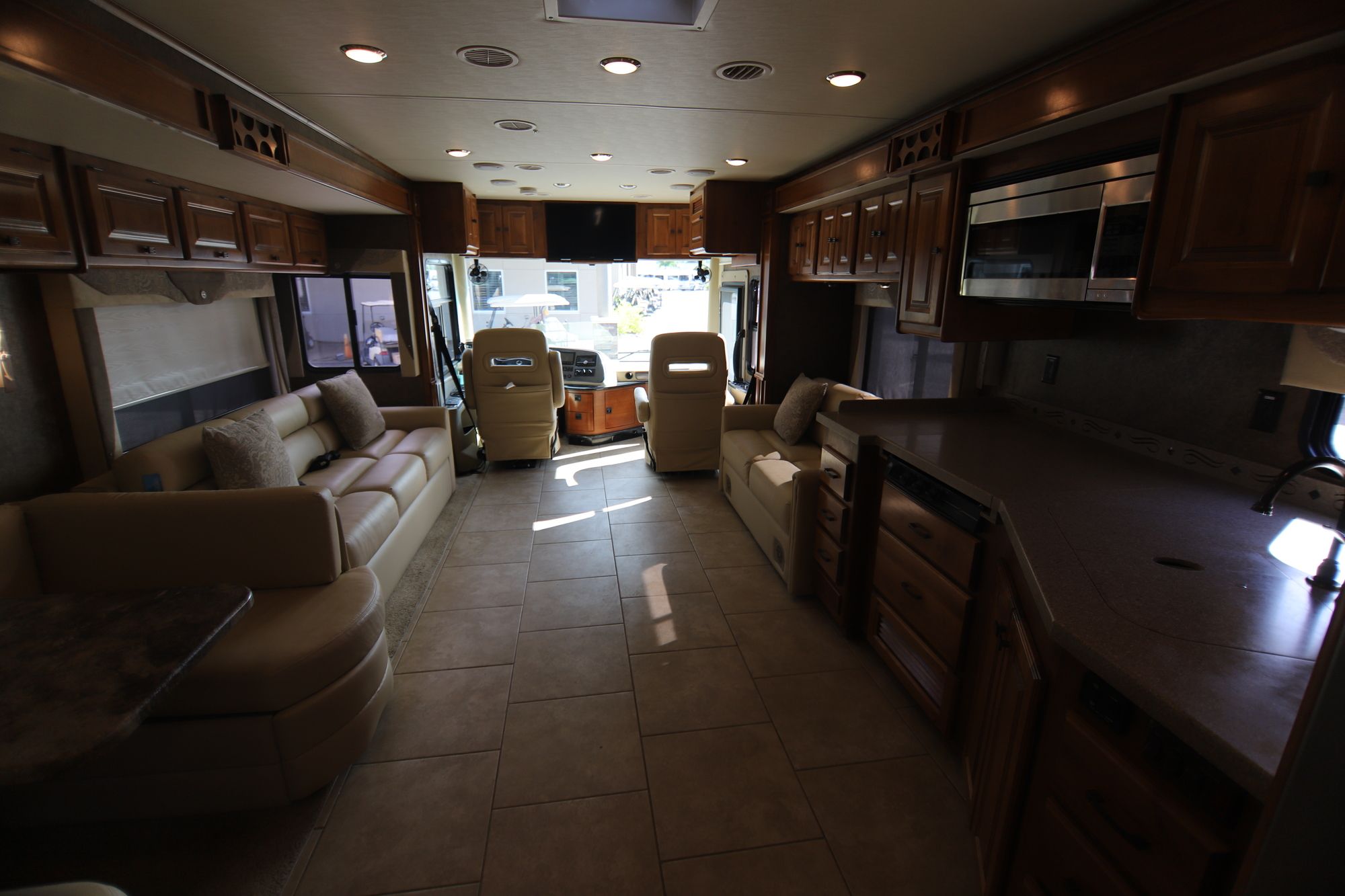 Used 2014 Tiffin Motor Homes Allegro Red 36QSA Class A  For Sale