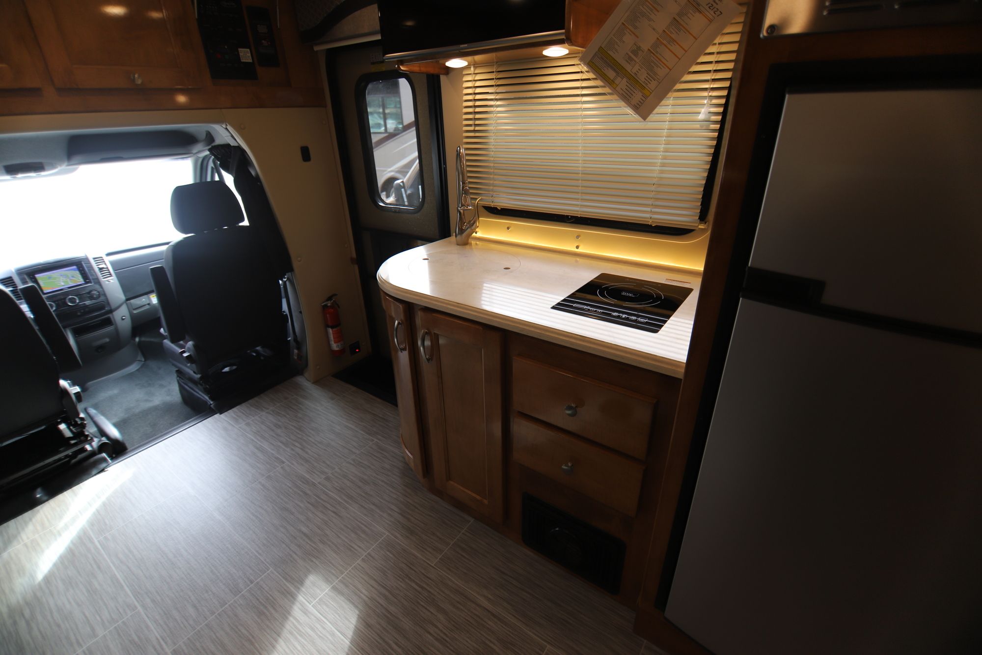 New 2019 Renegade Rv Vienna 25VUCB Class C  For Sale