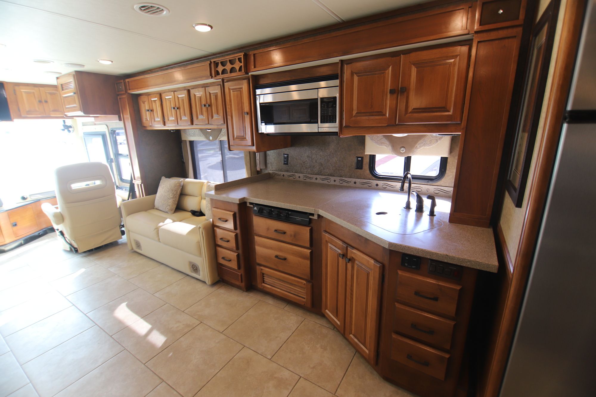 Used 2014 Tiffin Motor Homes Allegro Red 36QSA Class A  For Sale