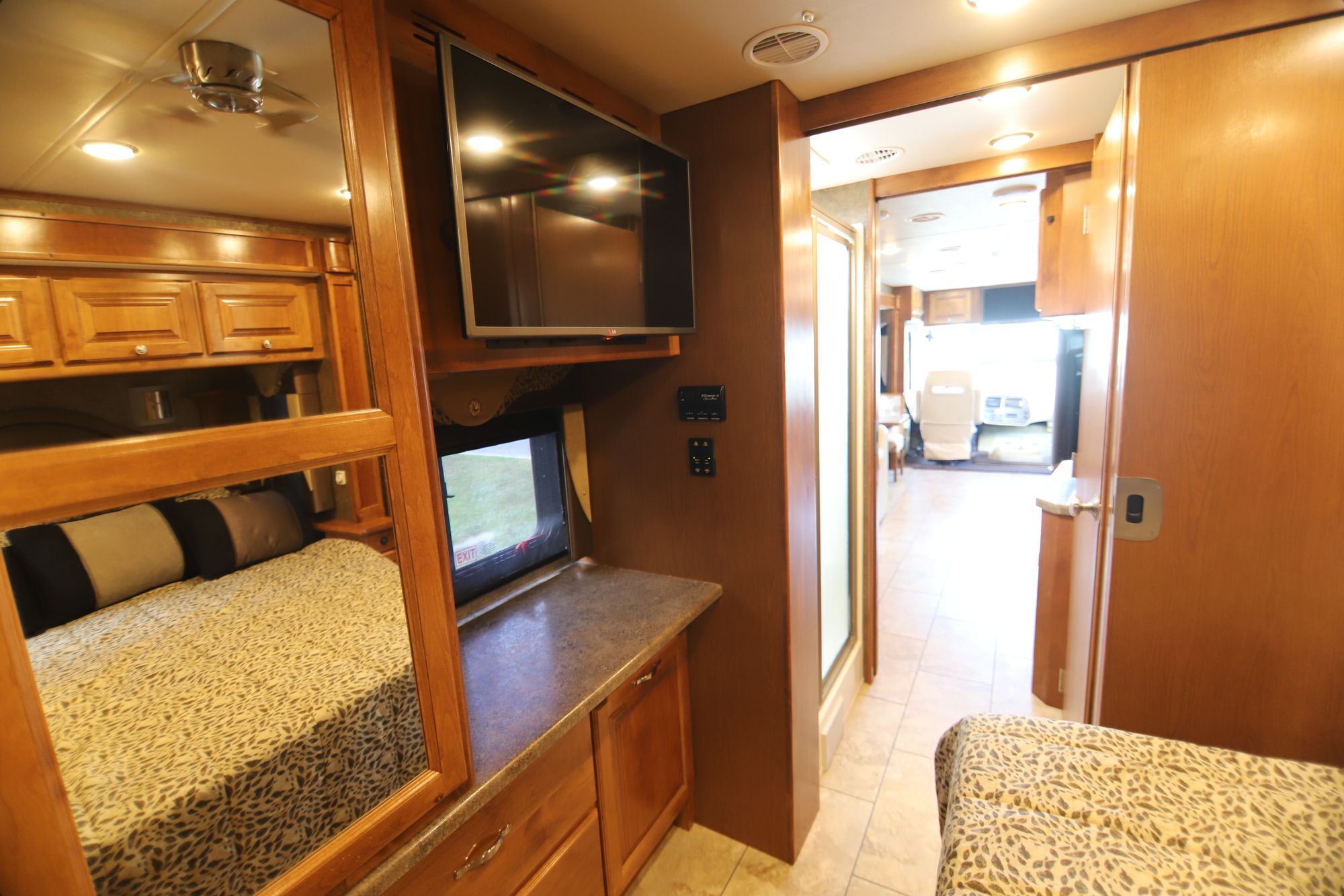 Used 2015 Tiffin Motor Homes Allegro 31SA Class A  For Sale