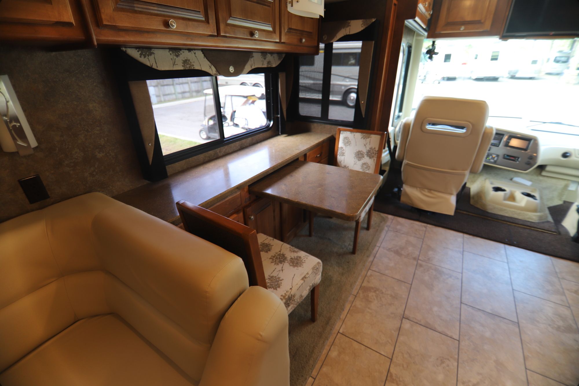 Used 2015 Tiffin Motor Homes Allegro 31SA Class A  For Sale