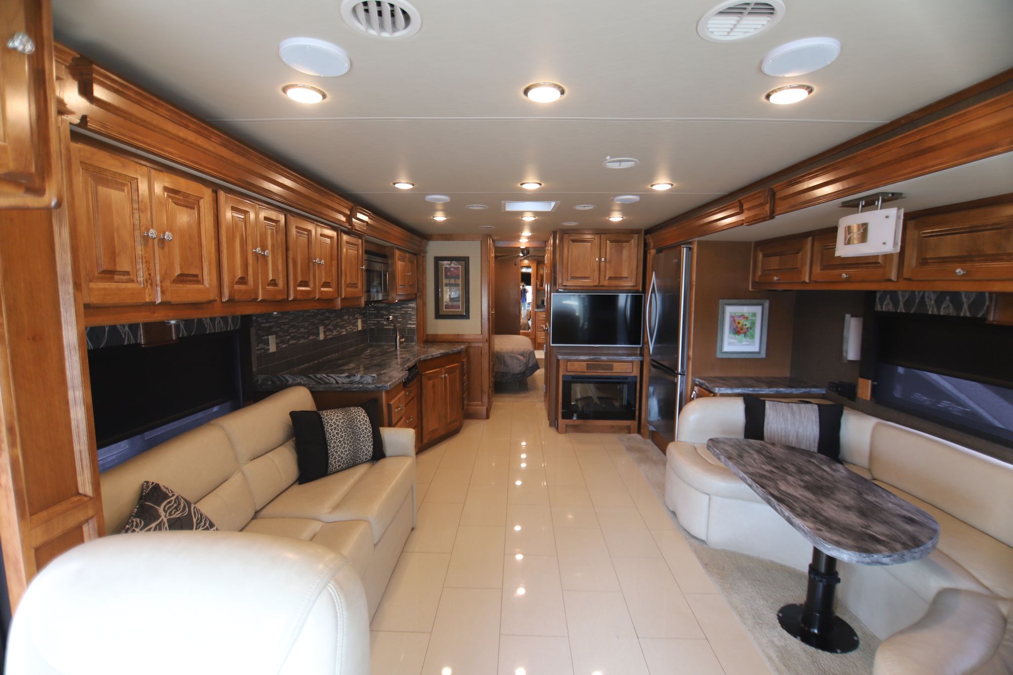 Used 2016 Tiffin Motor Homes Allegro Red 38QRA Class A  For Sale