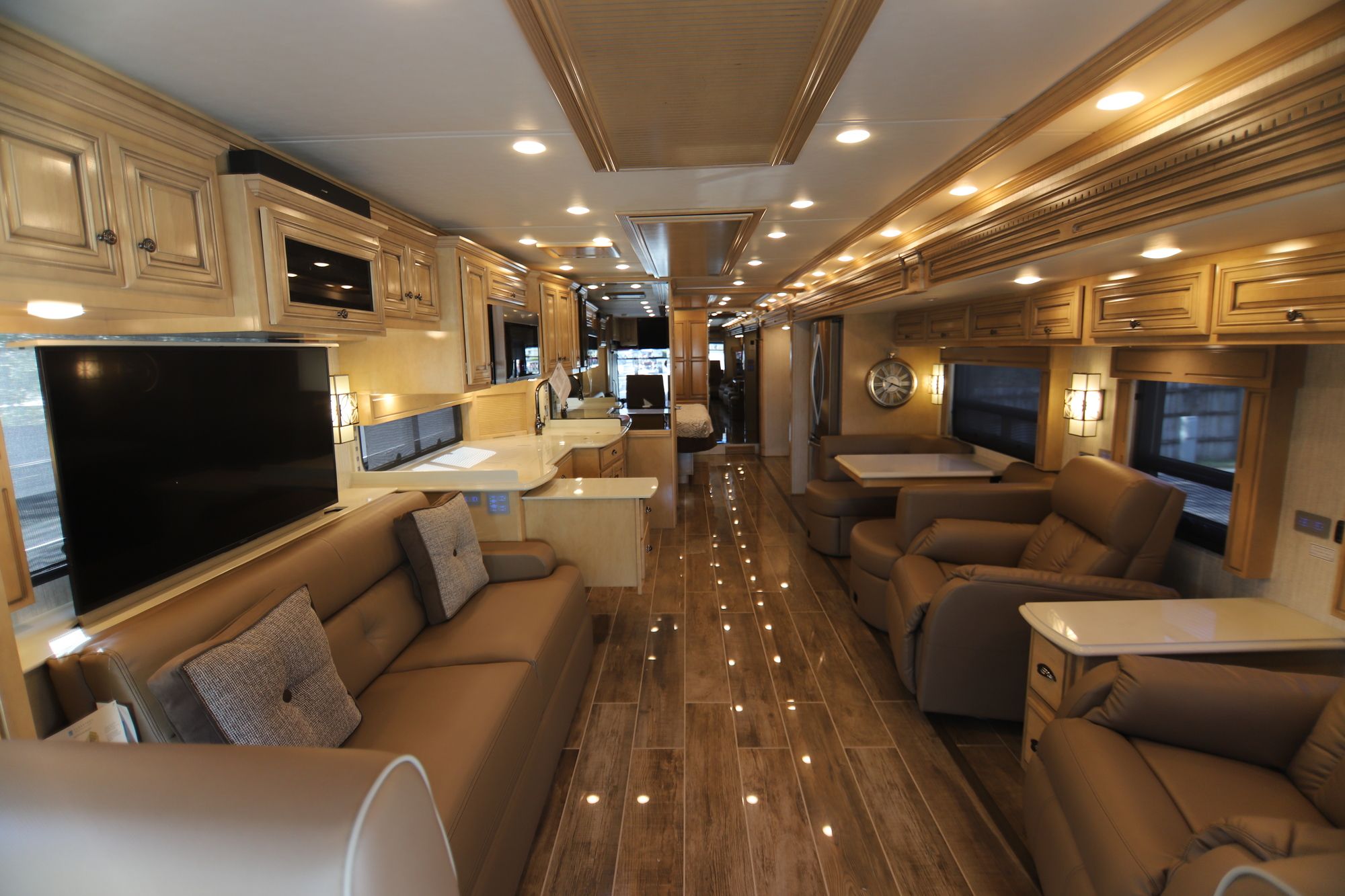 New 2019 Newmar Dutch Star 4369 Class A  For Sale