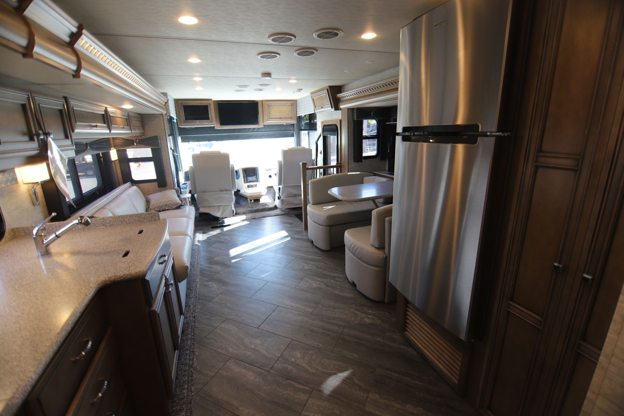 New 2019 Newmar Bay Star 3419 Class A  For Sale