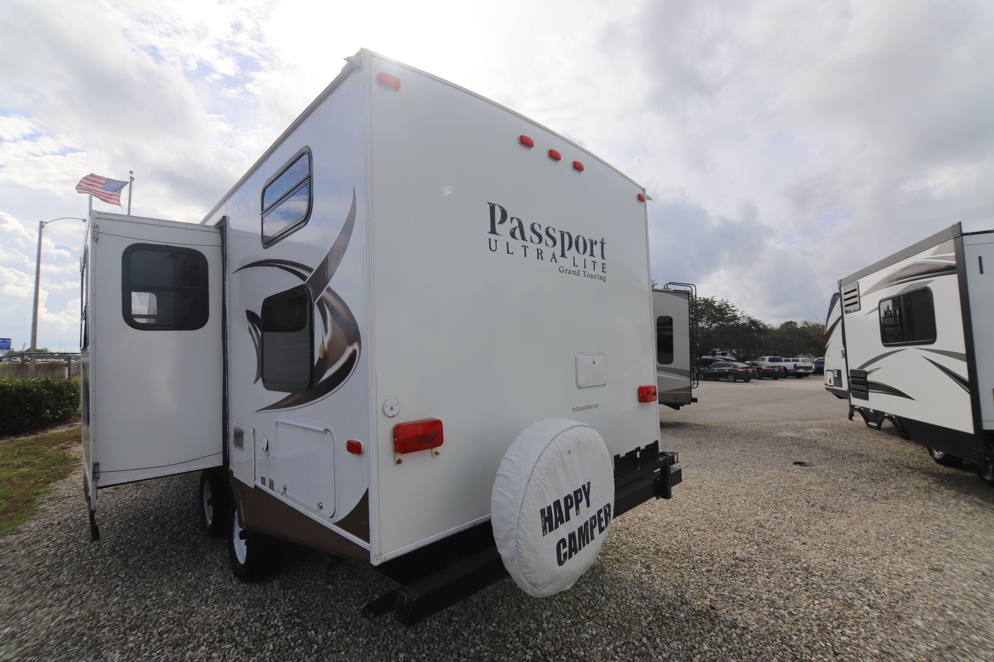 Used 2014 Keystone Passport 2300BH Travel Trailer  For Sale