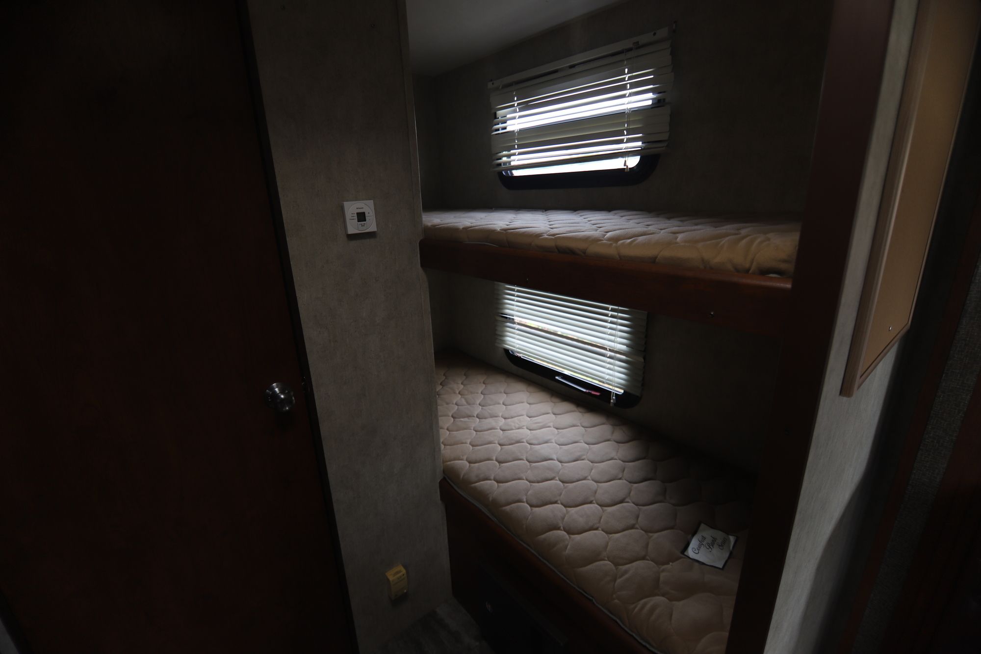 Used 2014 Keystone Passport 2300BH Travel Trailer  For Sale