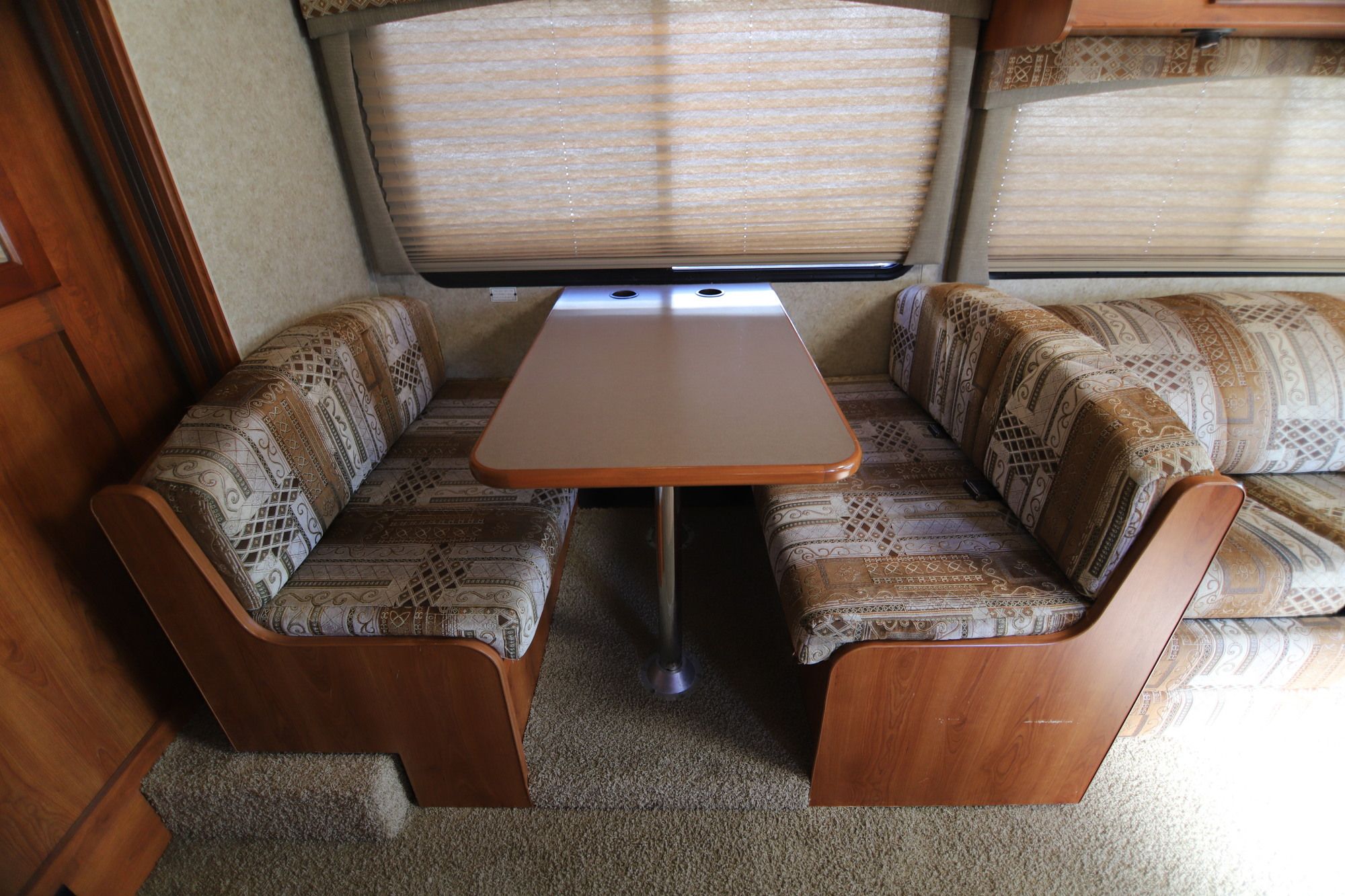 Used 2008 Coachmen Freedom Express 31Ss 31SS Class C  For Sale