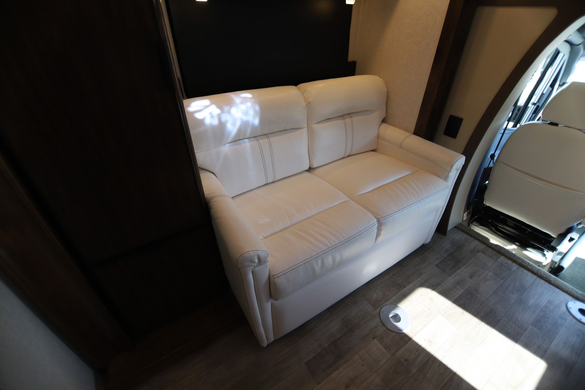 Used 2019 Tiffin Motor Homes Wayfarer 24TW Class C  For Sale