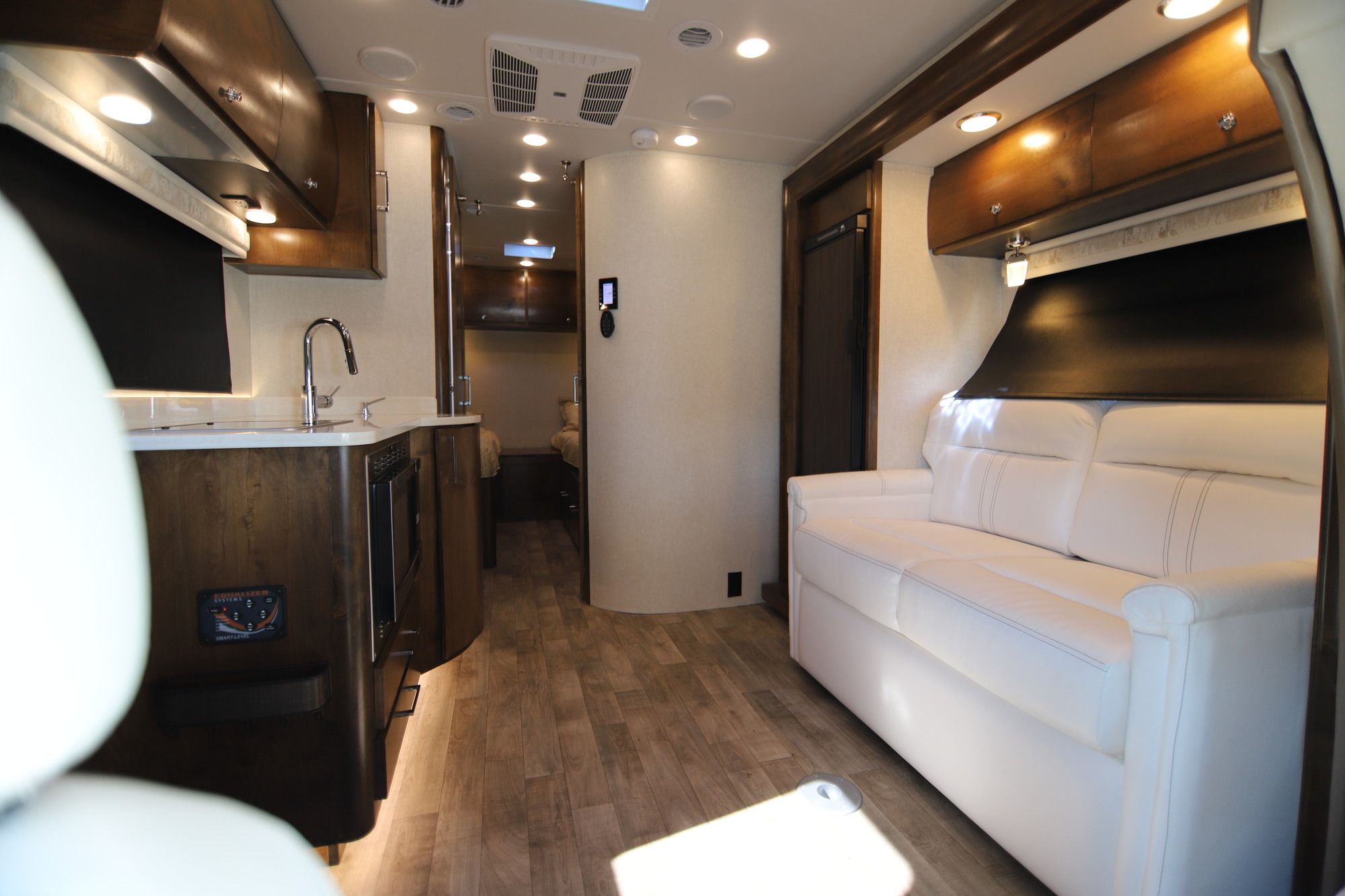 Used 2019 Tiffin Motor Homes Wayfarer 24TW Class C  For Sale