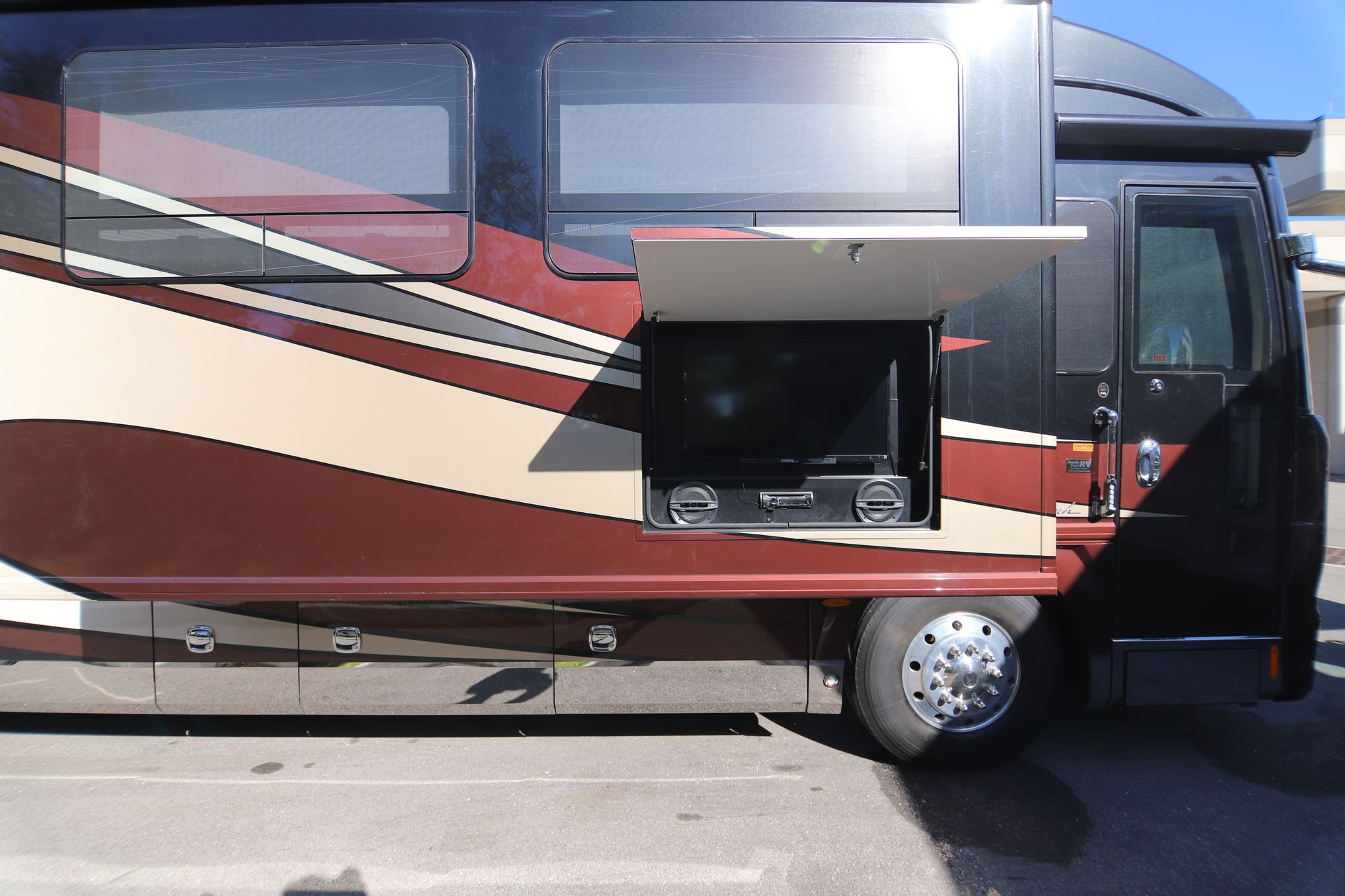 Used 2014 American Heritage 45T Class A  For Sale