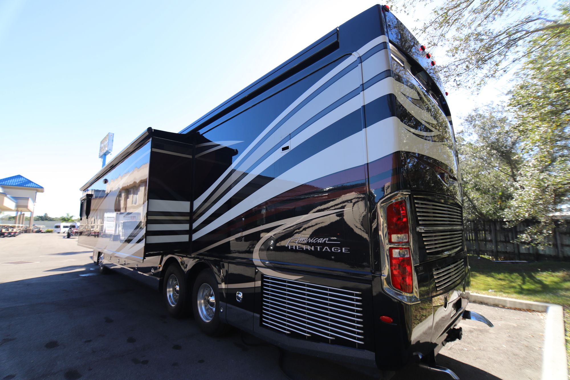 Used 2014 American Heritage 45T Class A  For Sale