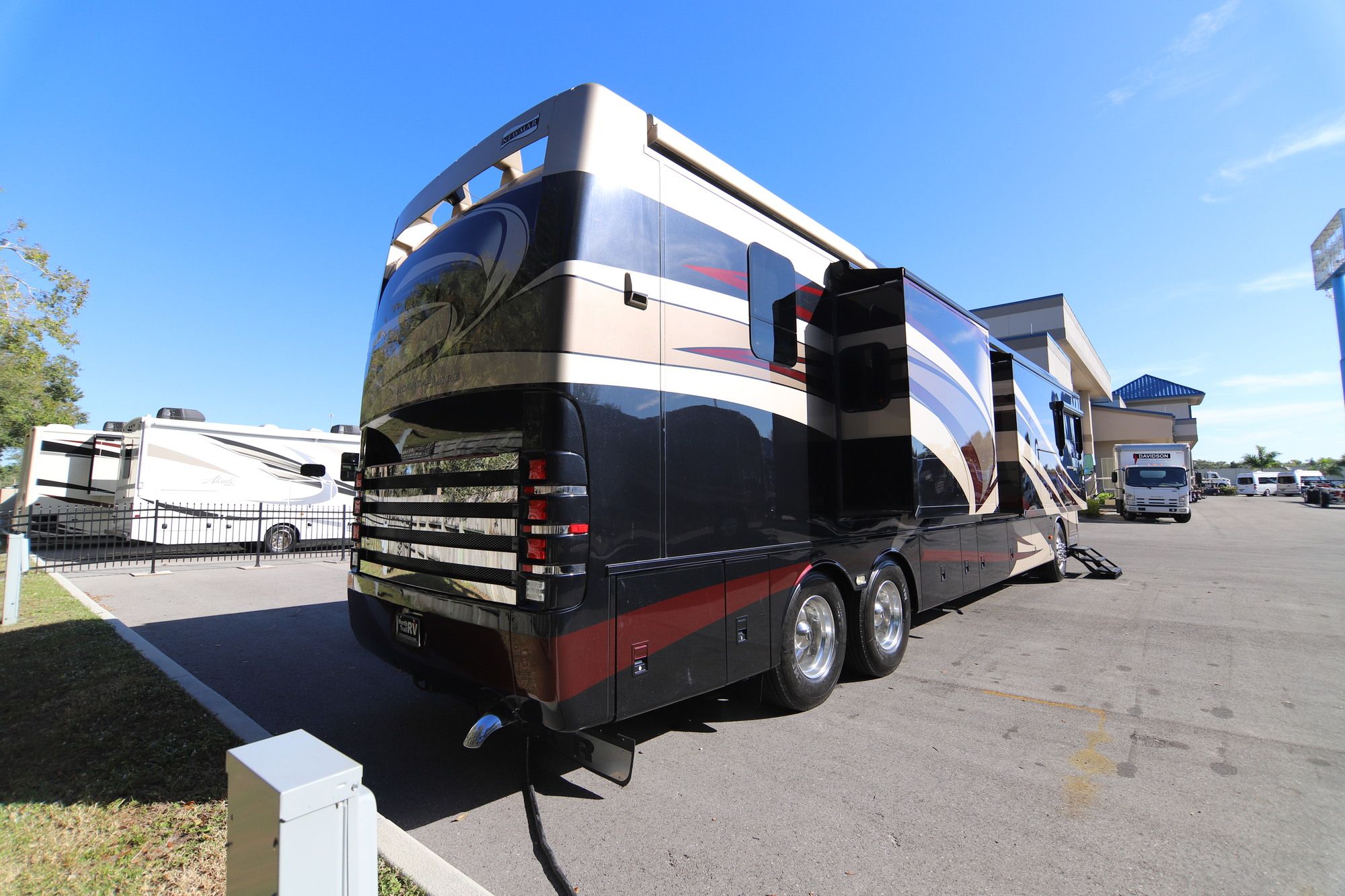 Used 2014 Newmar Mountain Aire 4361 Class A  For Sale