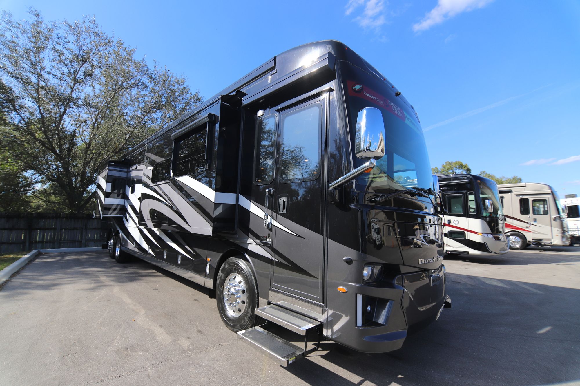 New 2019 Newmar Dutch Star 4310 Class A  For Sale