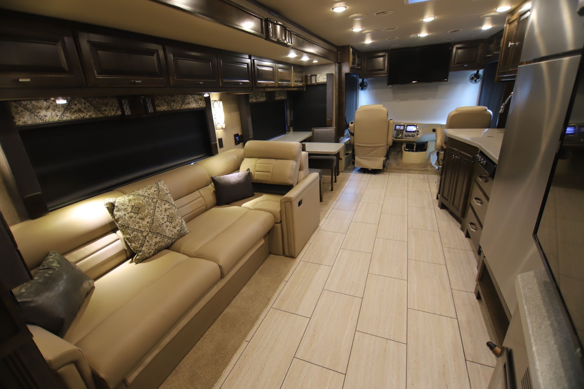 Used 2018 Tiffin Motor Homes Allegro 32SA Class A  For Sale