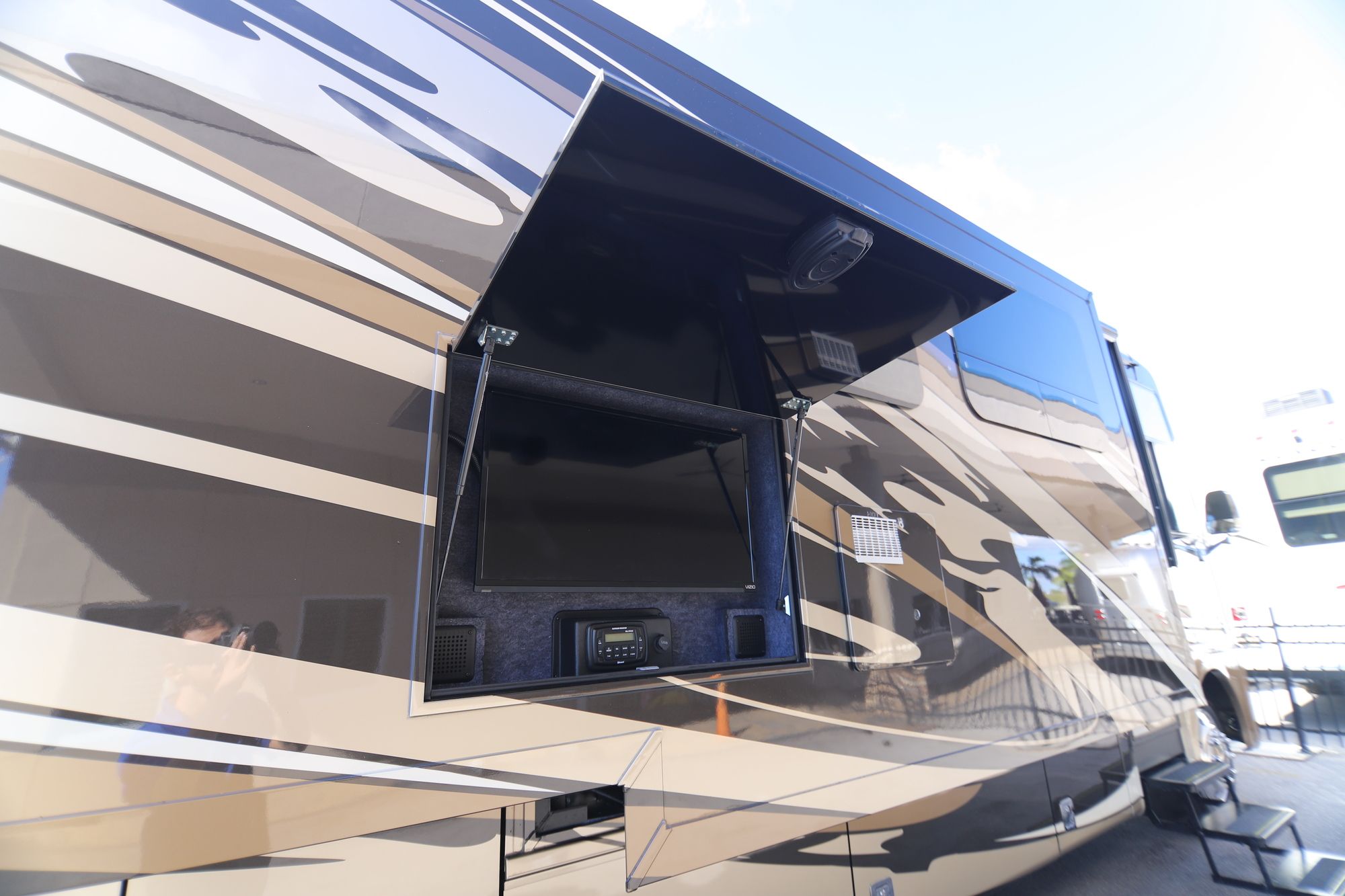 New 2019 Newmar Canyon Star 3722 Class A  For Sale