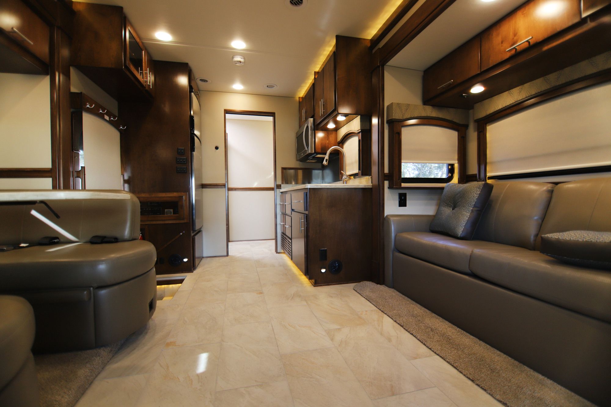 New 2019 Renegade Rv Sport Deck TOTER Super C  For Sale