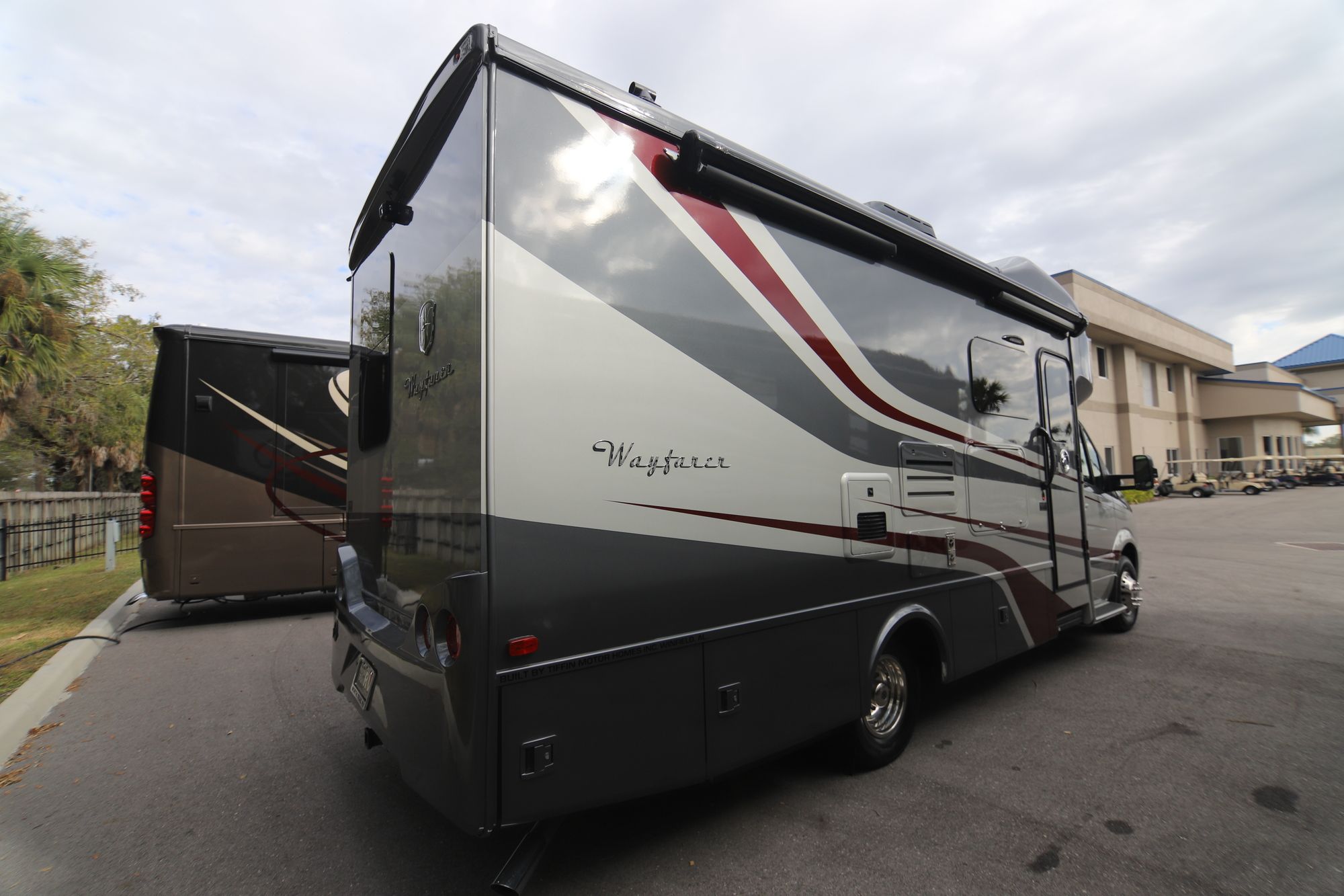 New 2019 Tiffin Motor Homes Wayfarer 24FW Class C  For Sale