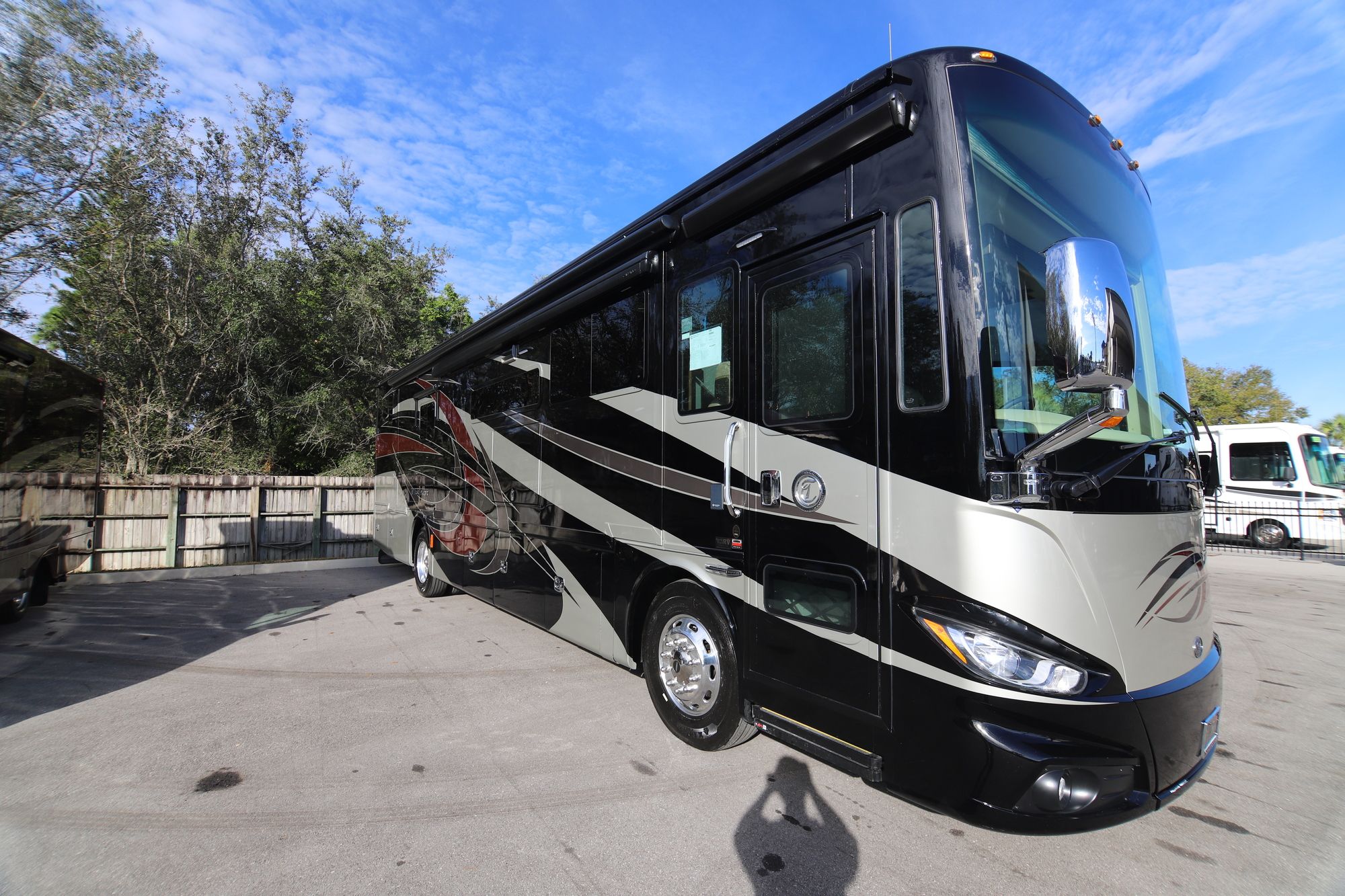 New 2019 Tiffin Motor Homes Phaeton 37BH Class A  For Sale