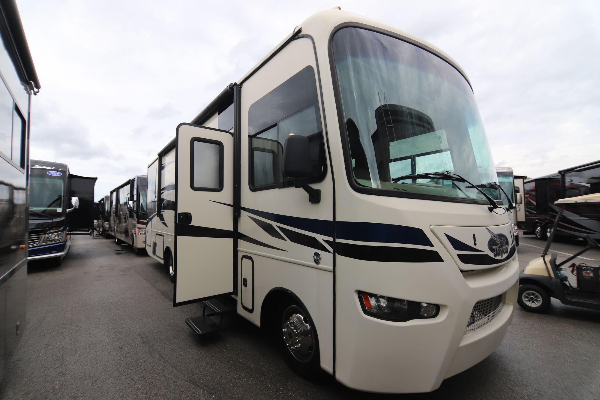 Used 2015 Jayco Precept 29UM Class A  For Sale