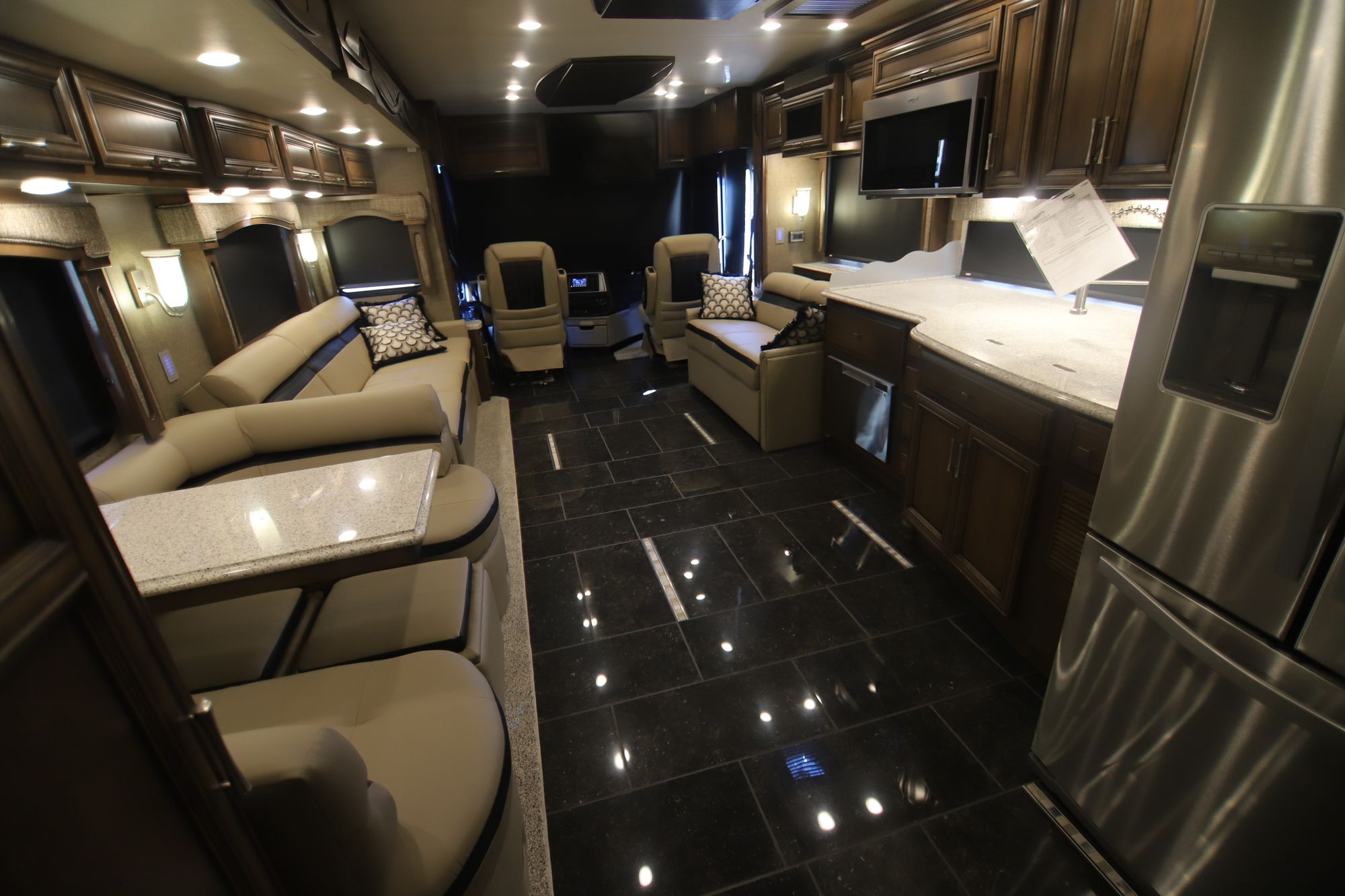 New 2019 Newmar Ventana 4326 Class A  For Sale