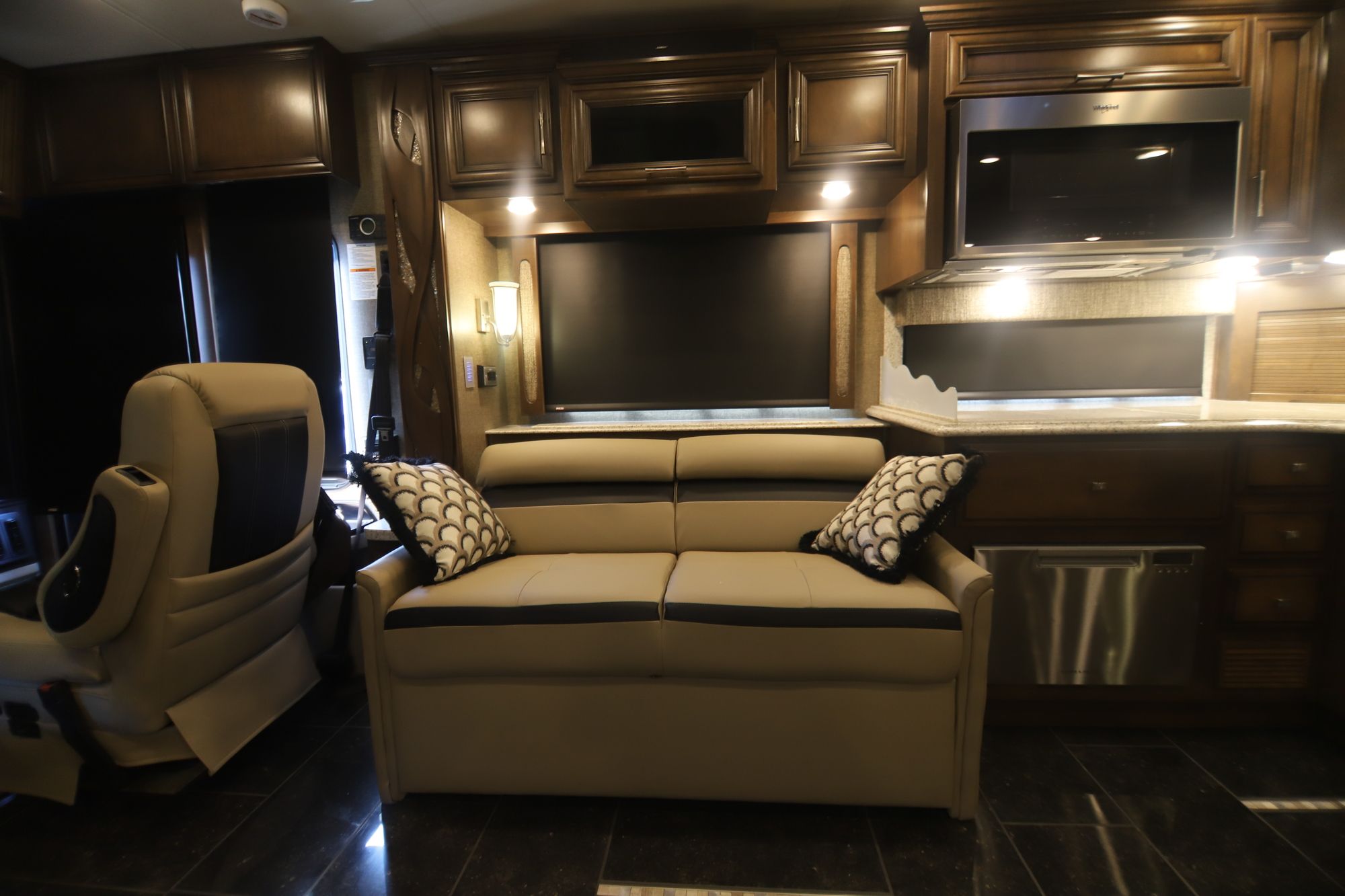 New 2019 Newmar Ventana 4326 Class A  For Sale