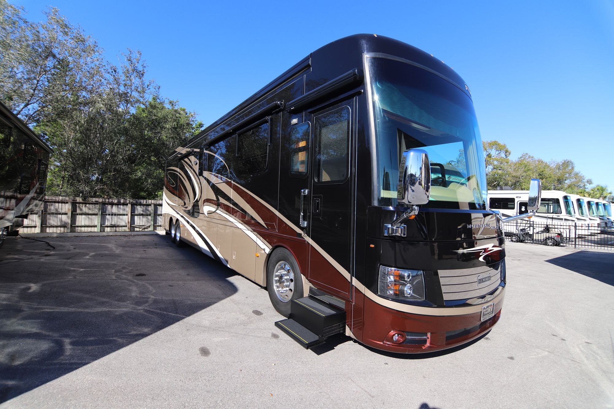 Used 2015 Newmar Mountain Aire 4553 Class A  For Sale