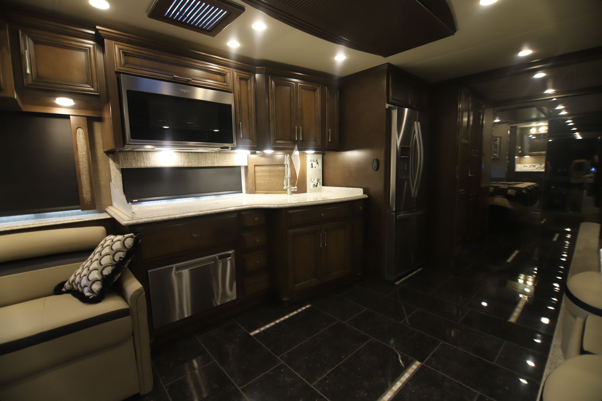 New 2019 Newmar Ventana 4326 Class A  For Sale