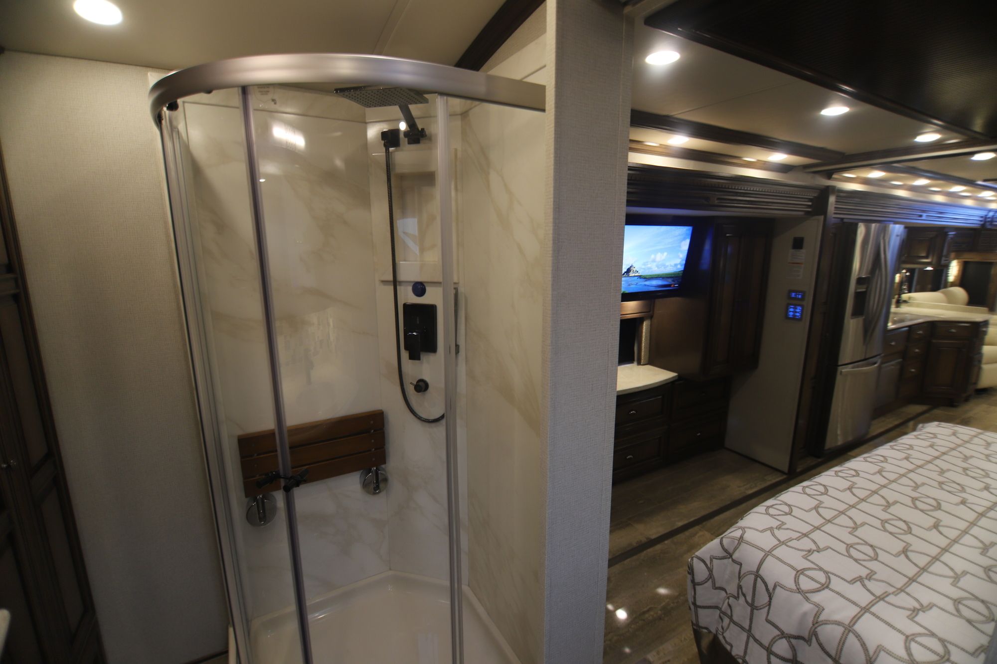New 2019 Newmar Dutch Star 4002 Class A  For Sale