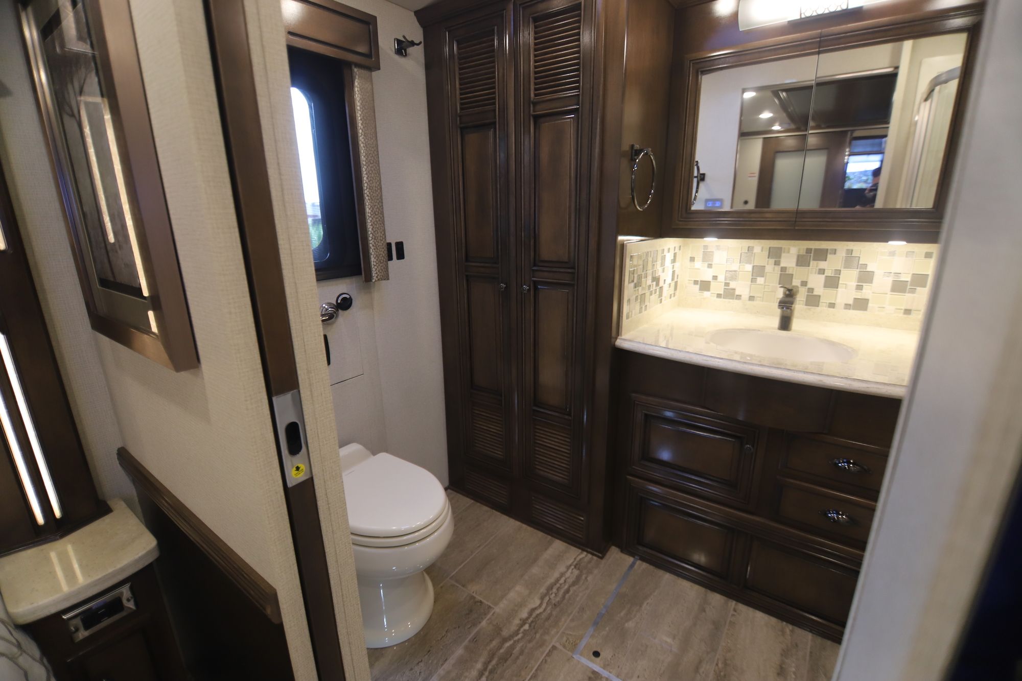 New 2019 Newmar Dutch Star 4002 Class A  For Sale