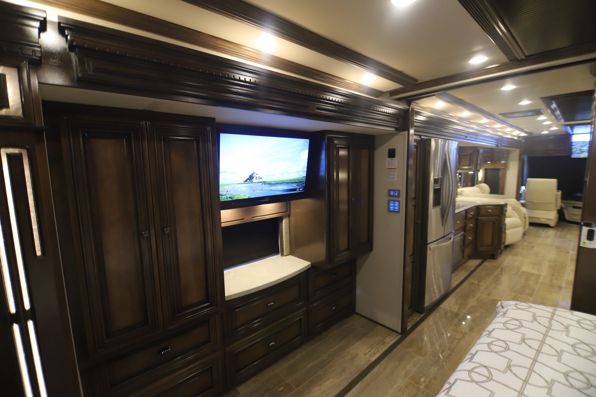 New 2019 Newmar Dutch Star 4002 Class A  For Sale