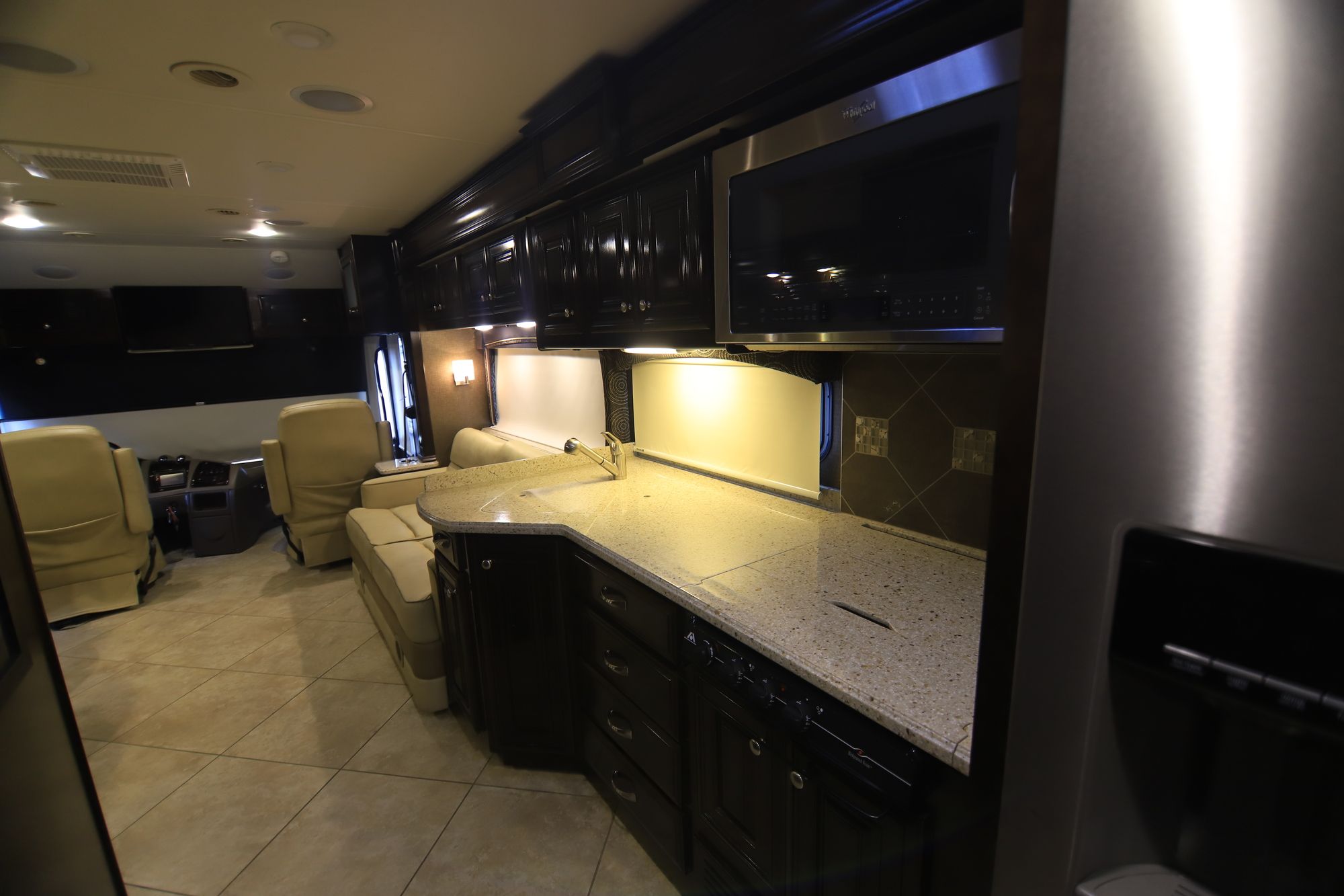 Used 2015 Thor Tuscany Xte 34ST Class A  For Sale