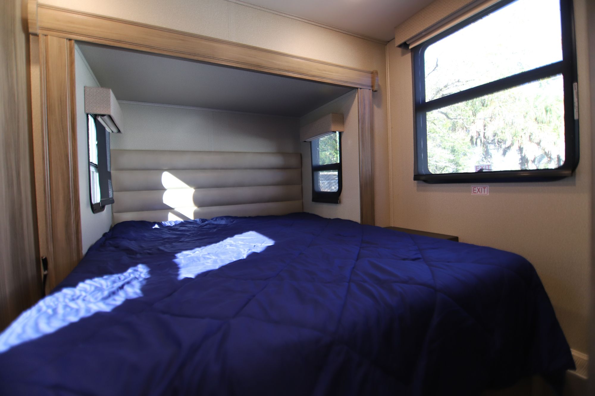 Used 2018 Jayco Melbourne Prestige 24KP Class C  For Sale