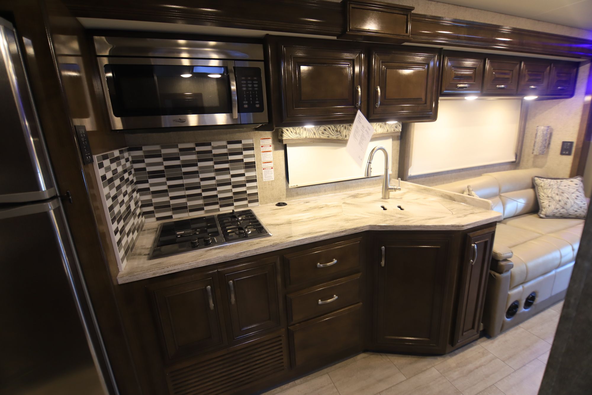 New 2019 Thor Magnitude SV34 Class C  For Sale