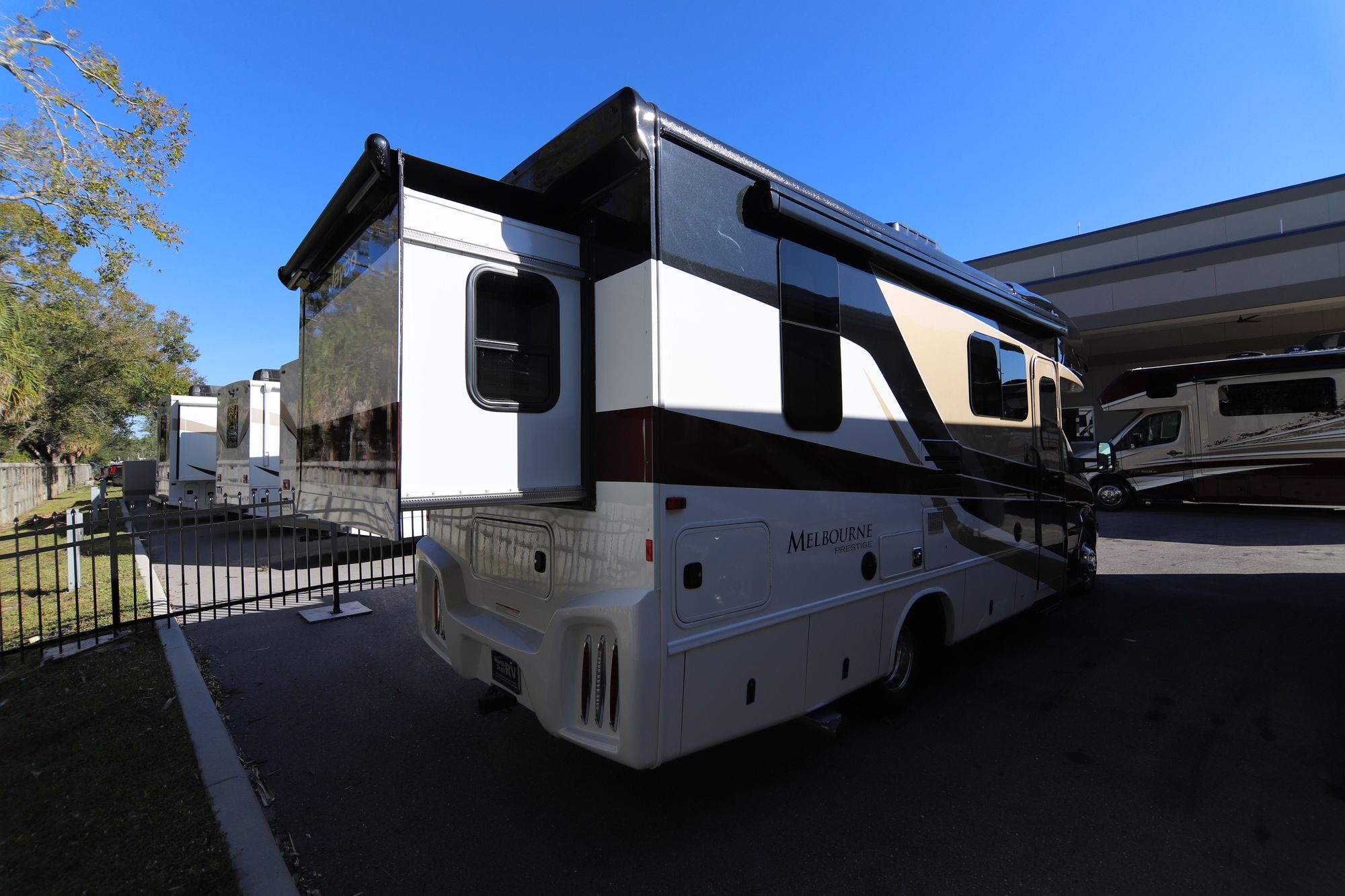 Used 2018 Jayco Melbourne Prestige 24KP Class C  For Sale