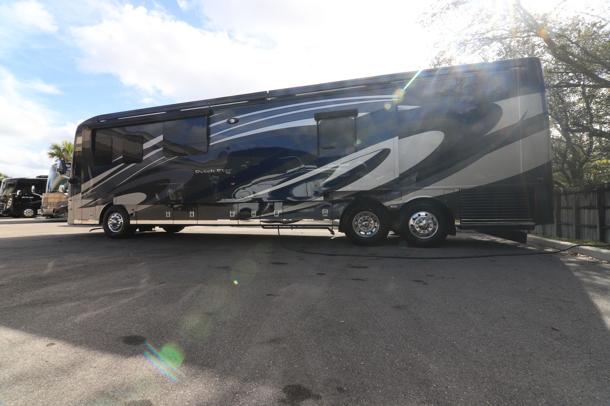 New 2019 Newmar Dutch Star 4328 Class A  For Sale