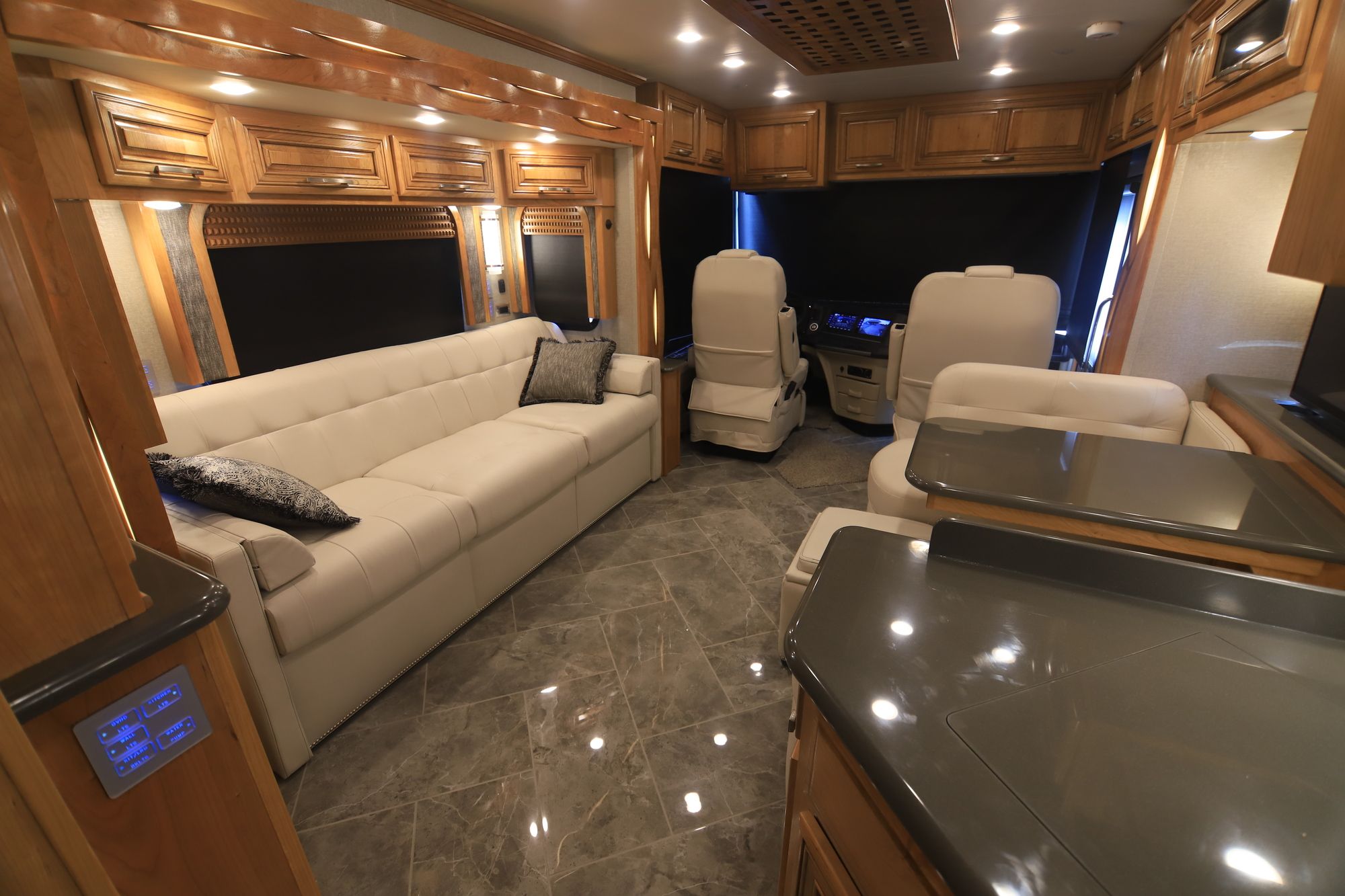 New 2019 Newmar New Aire 3343 Class A  For Sale