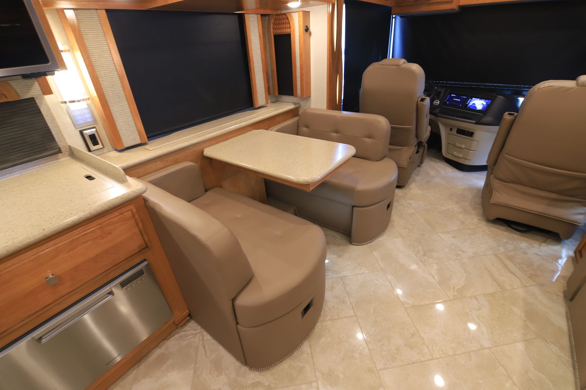 Used 2018 Newmar New Aire 3341 Class A  For Sale